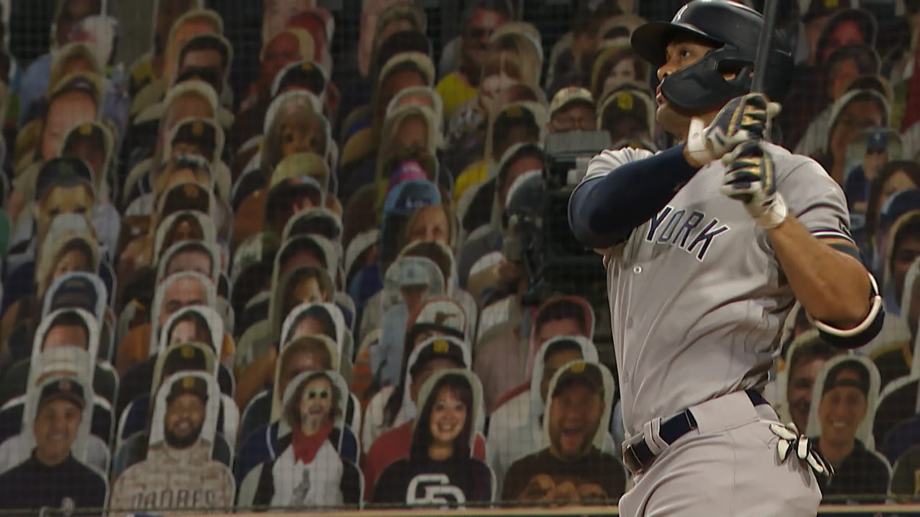 Cañonazo de tres carreras de Stanton