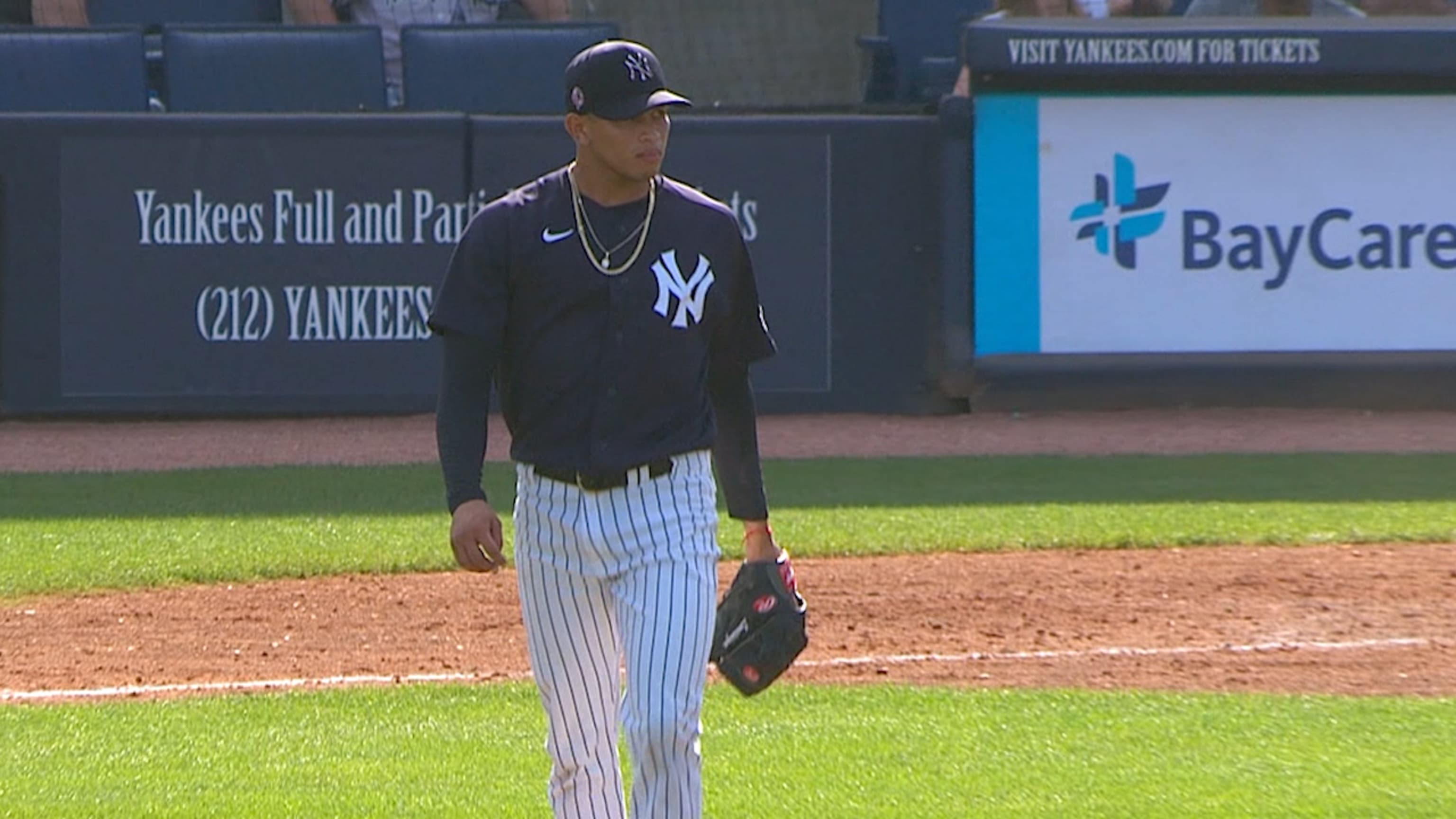 Jonathan Loáisiga poncha a cuatro