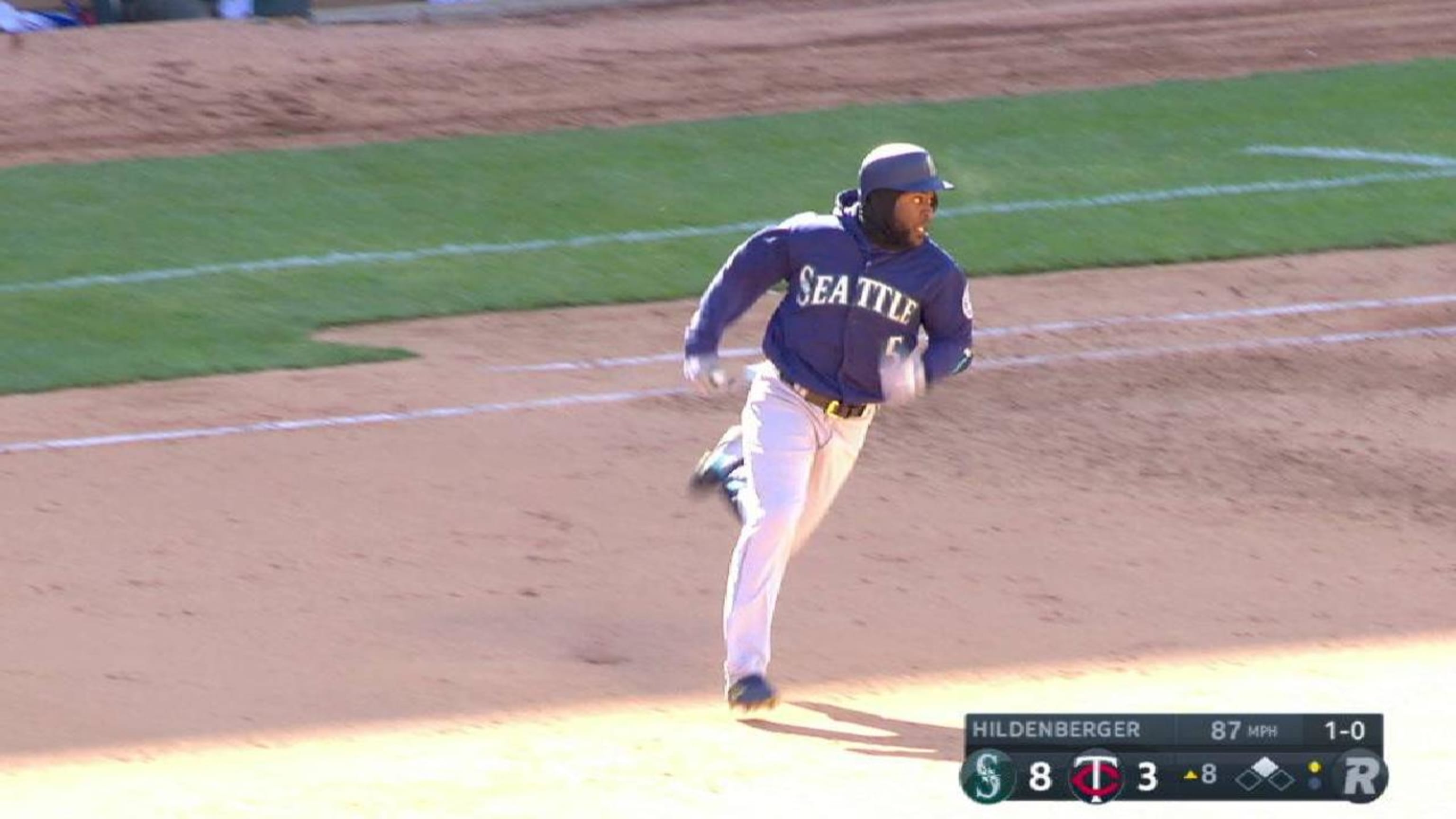 Heredia's two-run homer