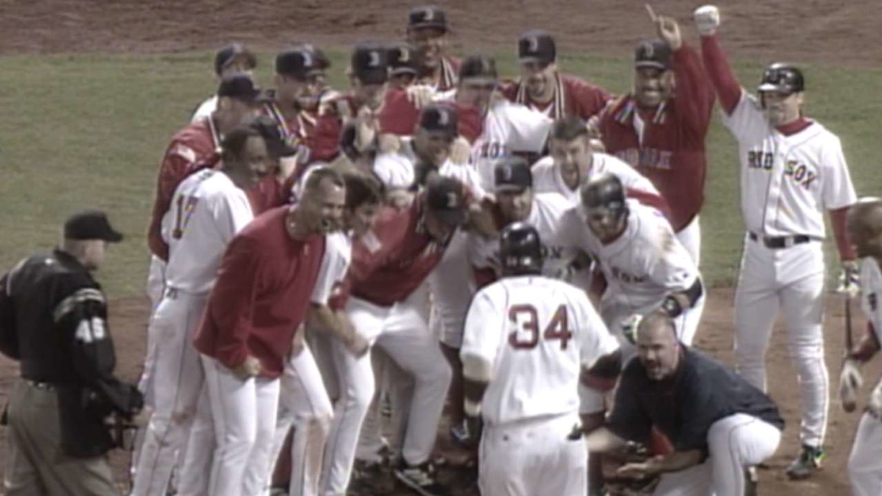 Ortiz's walk-off homer in 10th