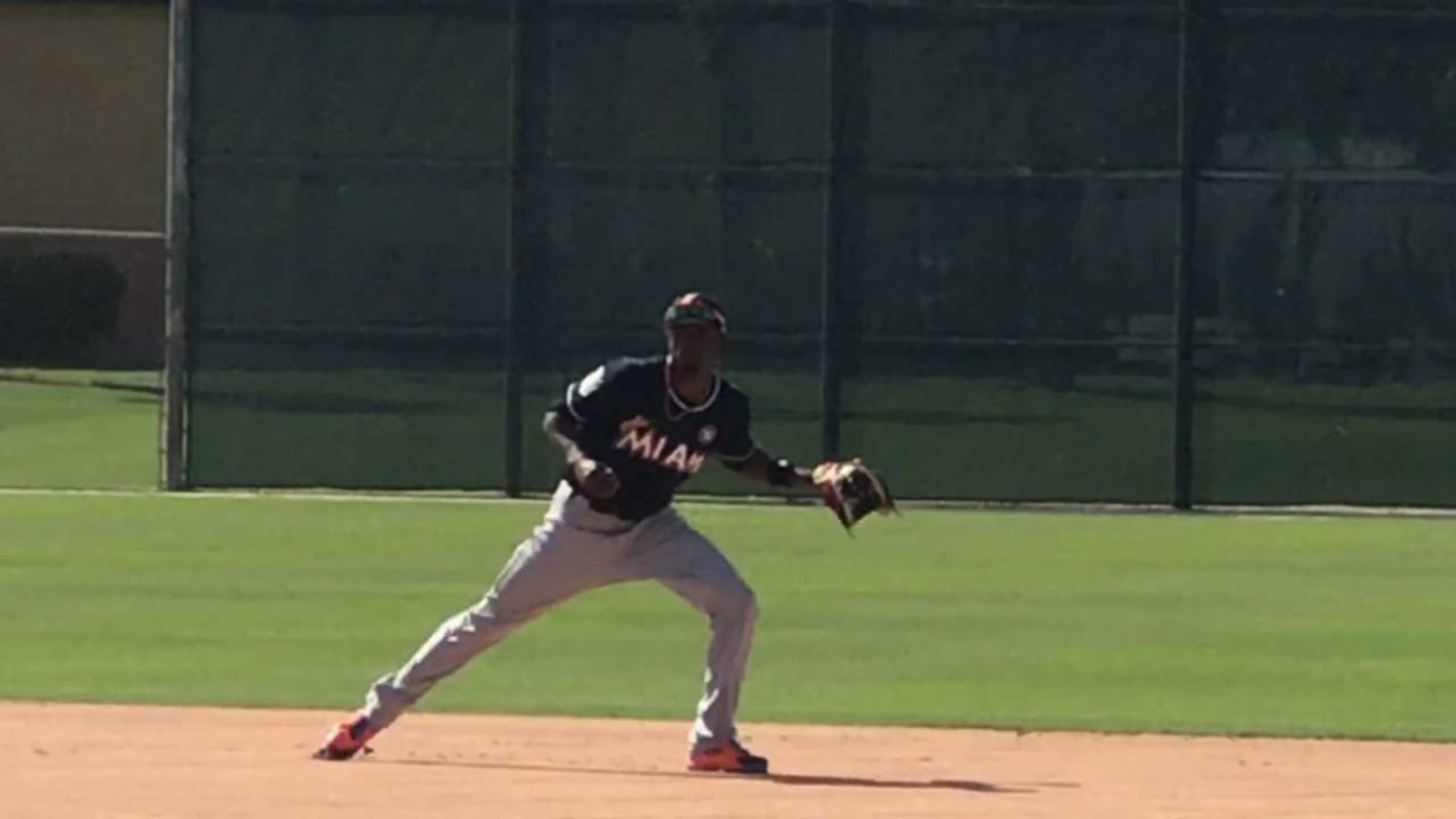 Brothers Dee and Nick Gordon play in same game