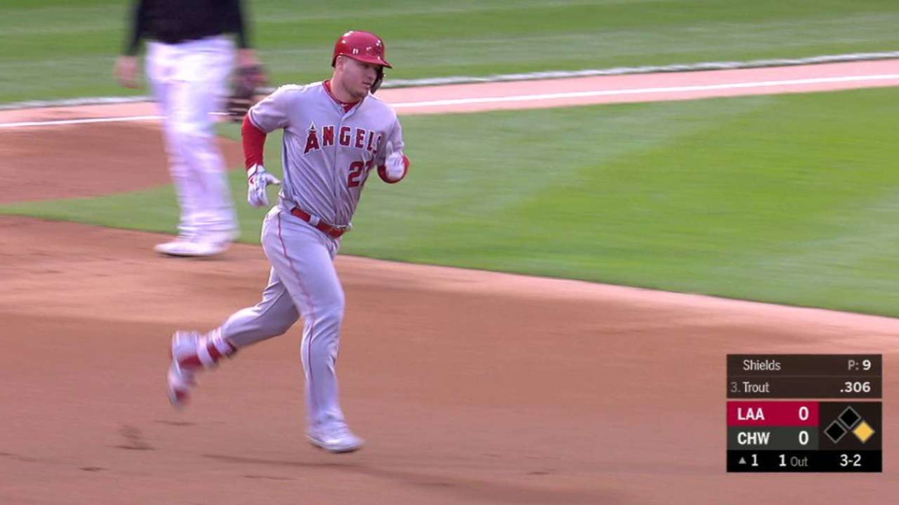 Trout's 2-run home run