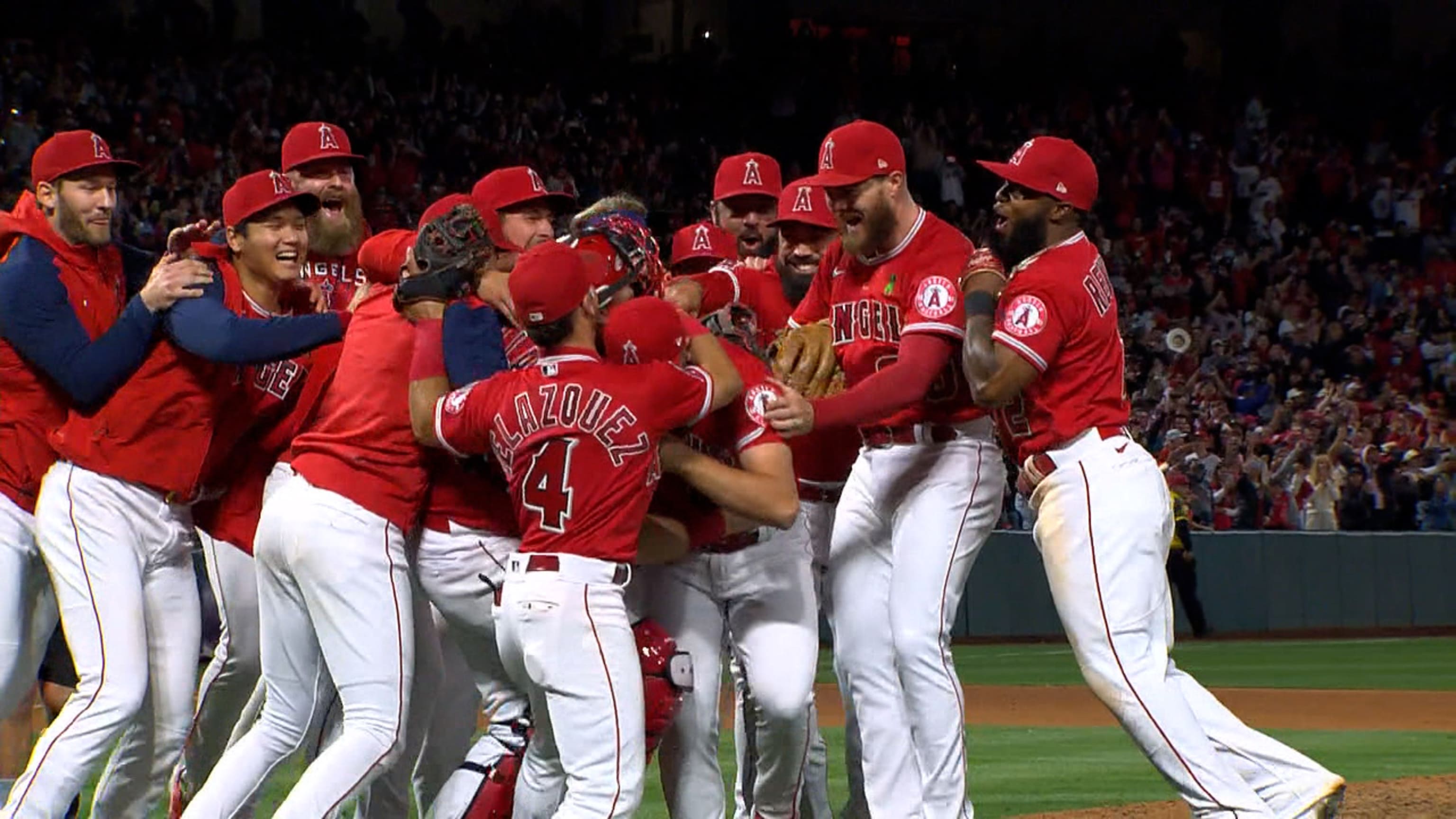 Reid Detmers is the youngest player in @angels history to throw a no-hitter  🚨 (via @mlb)