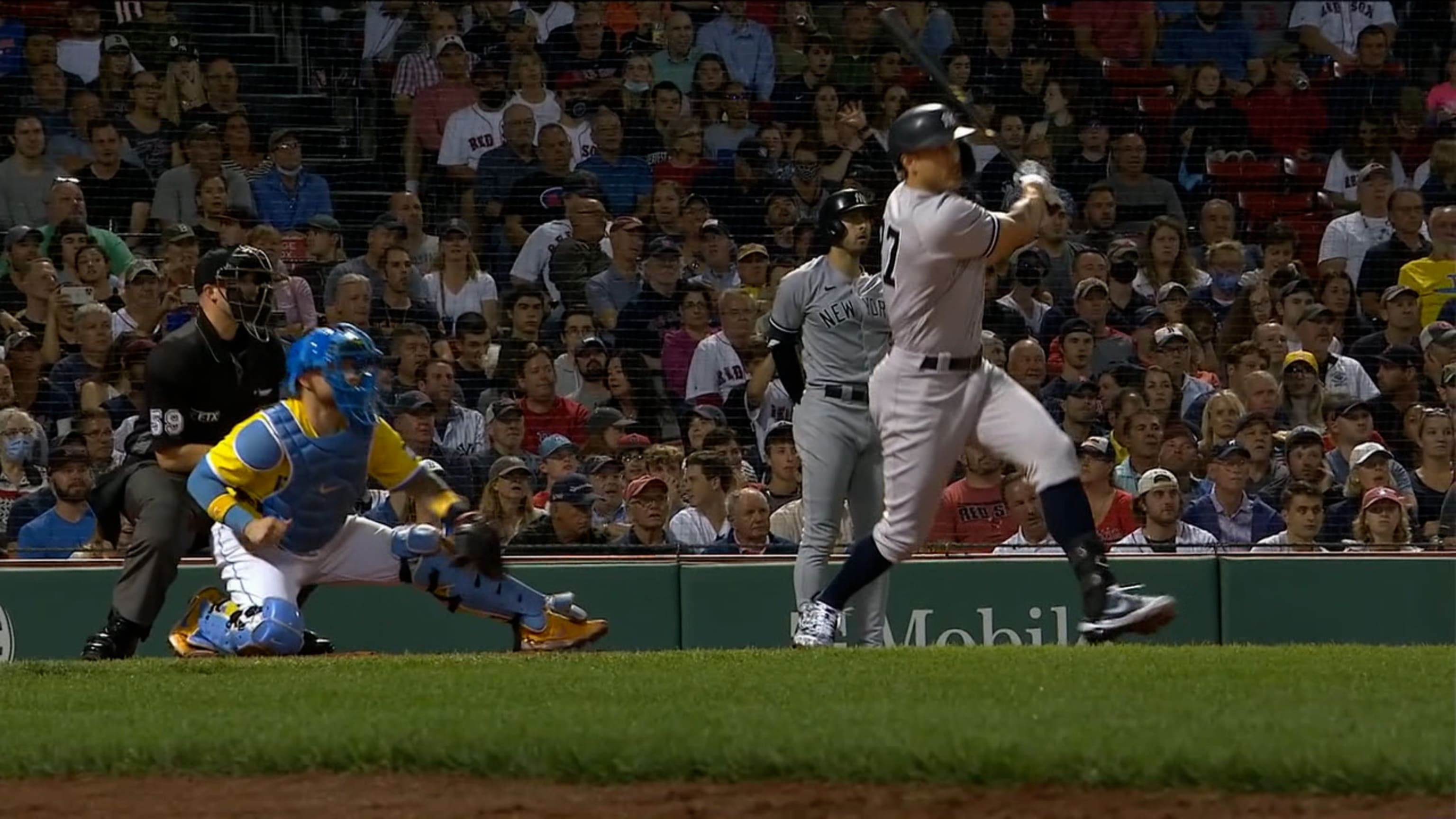 Stanton pega jonrón de 3 rayas