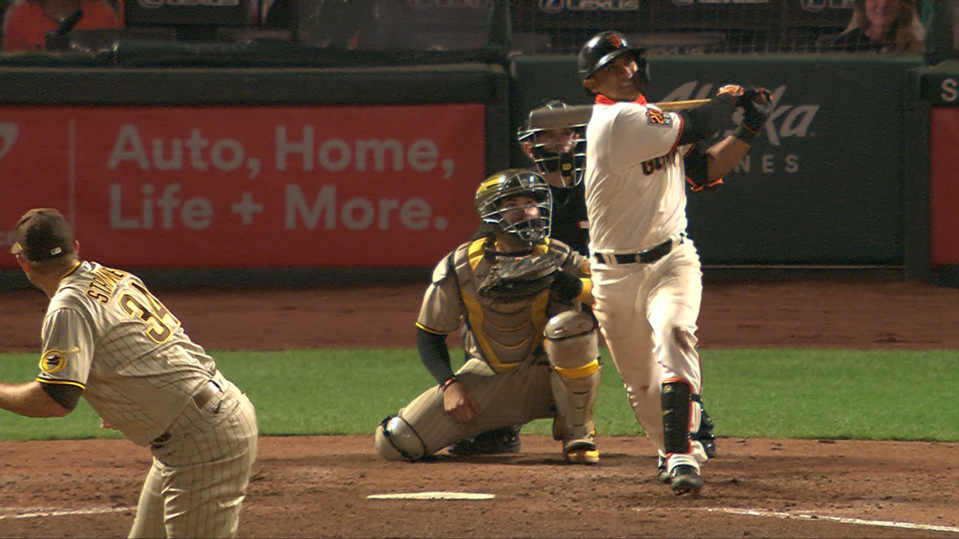 Solano pega el HR del empate