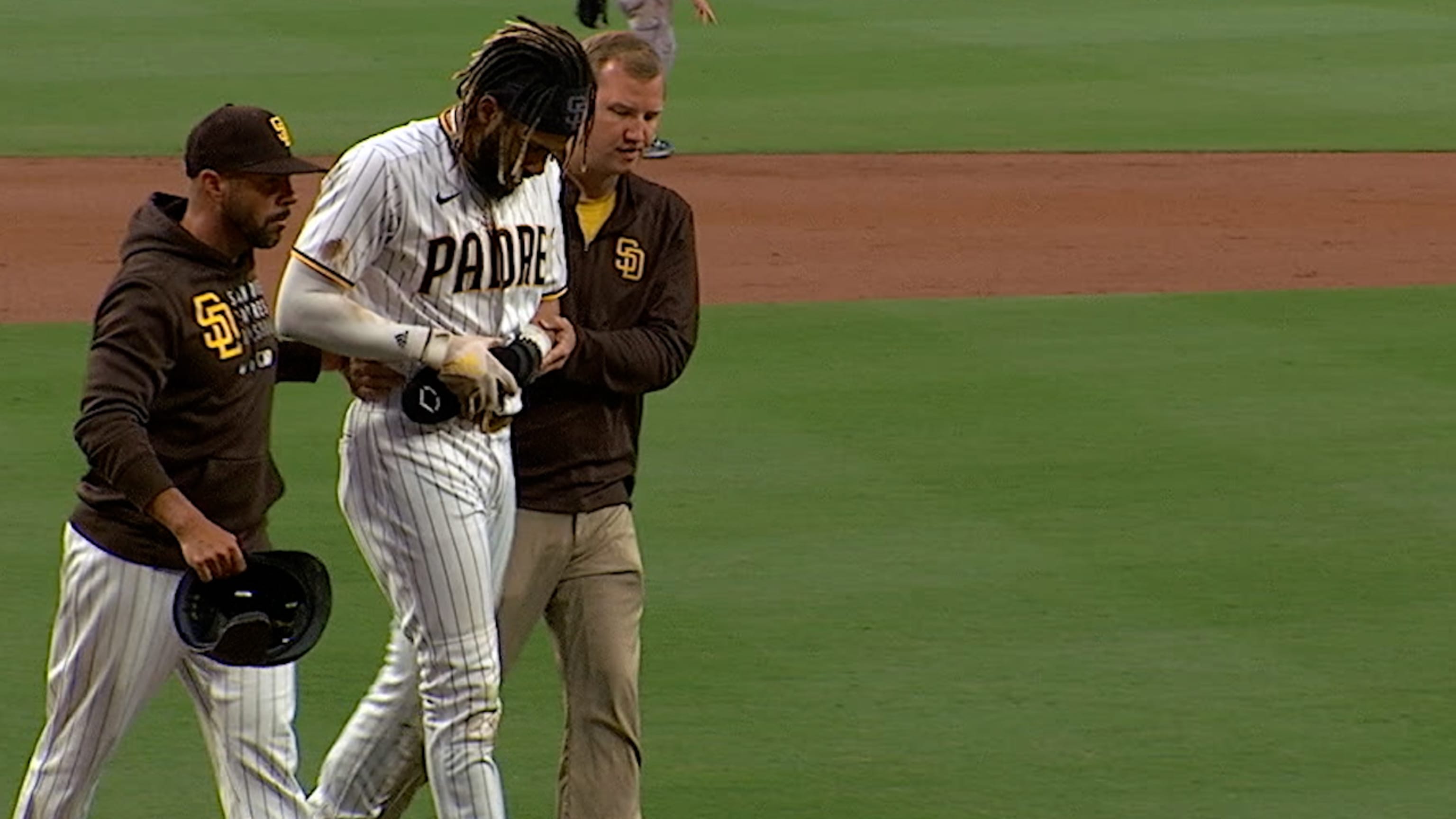 Tatis homers, Paddack struggles in Padres loss to Arizona