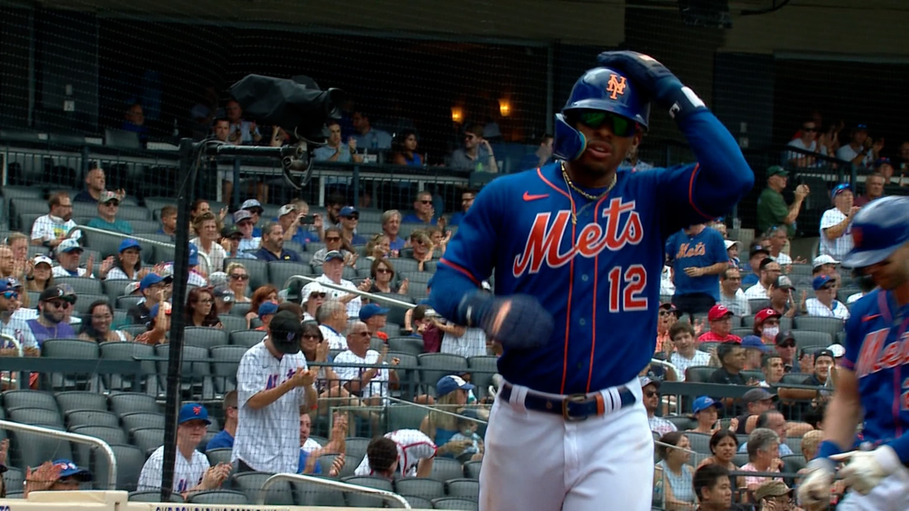 New York Mets Shortstop Francisco Lindor at bat during the first