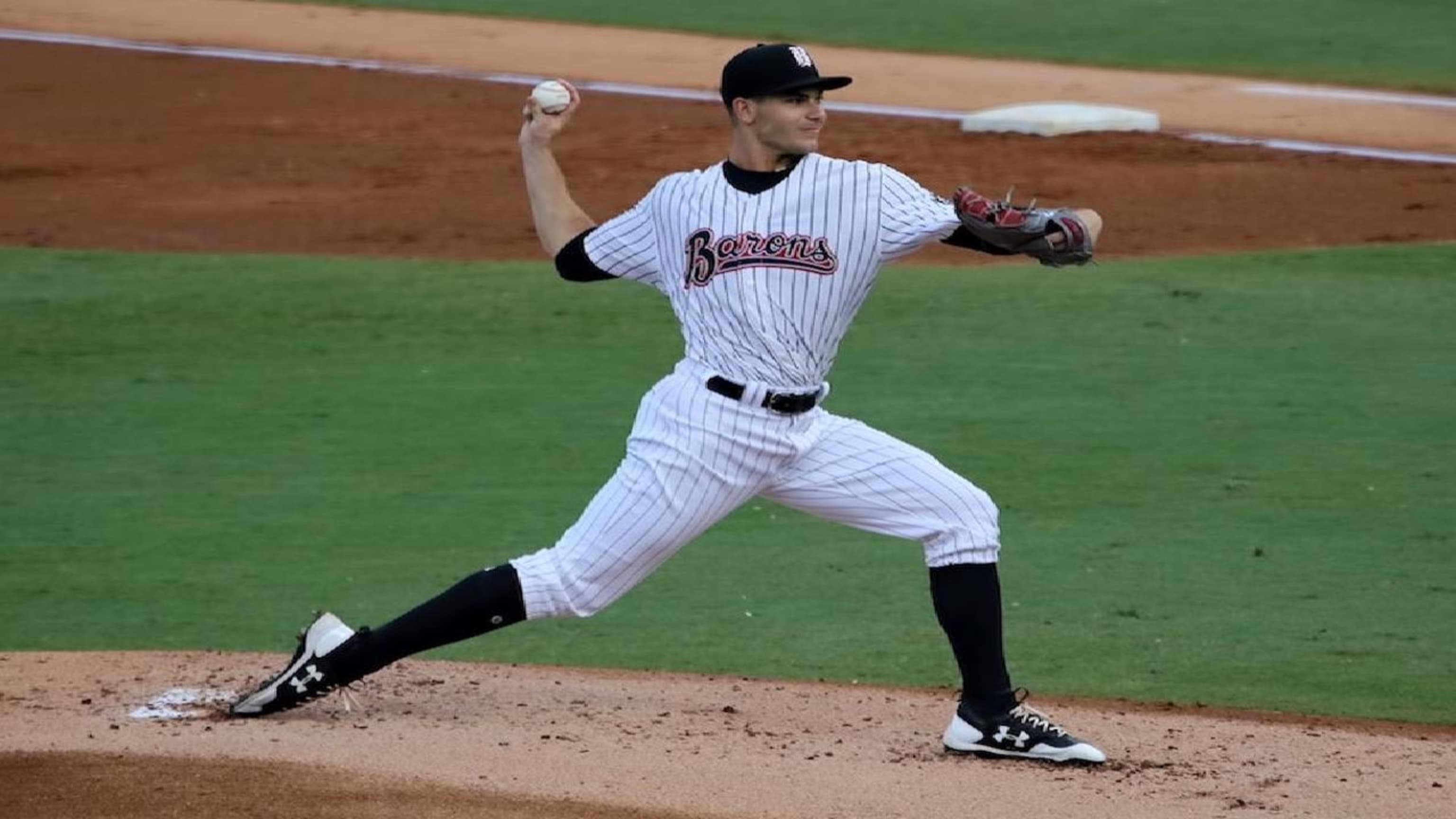 Chicago White Sox Dylan Cease finding his center with Birmingham Barons