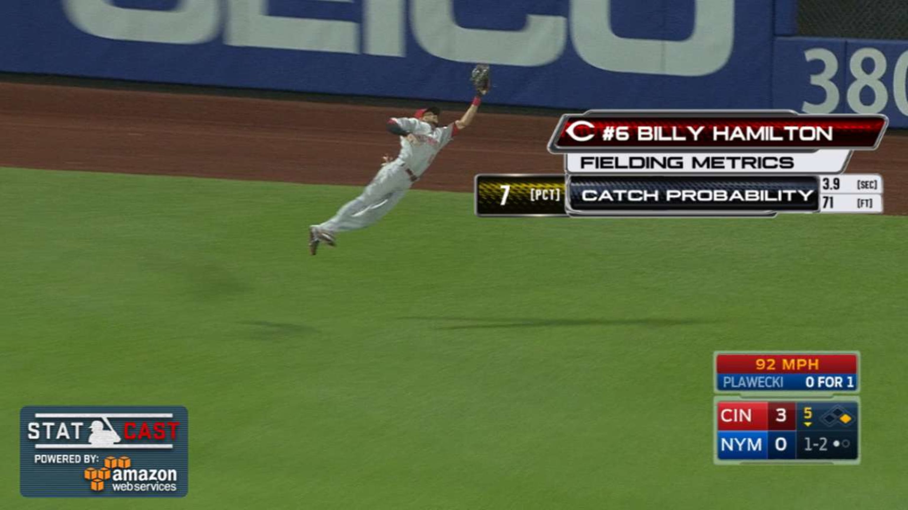 Statcast: Hamilton's flying grab