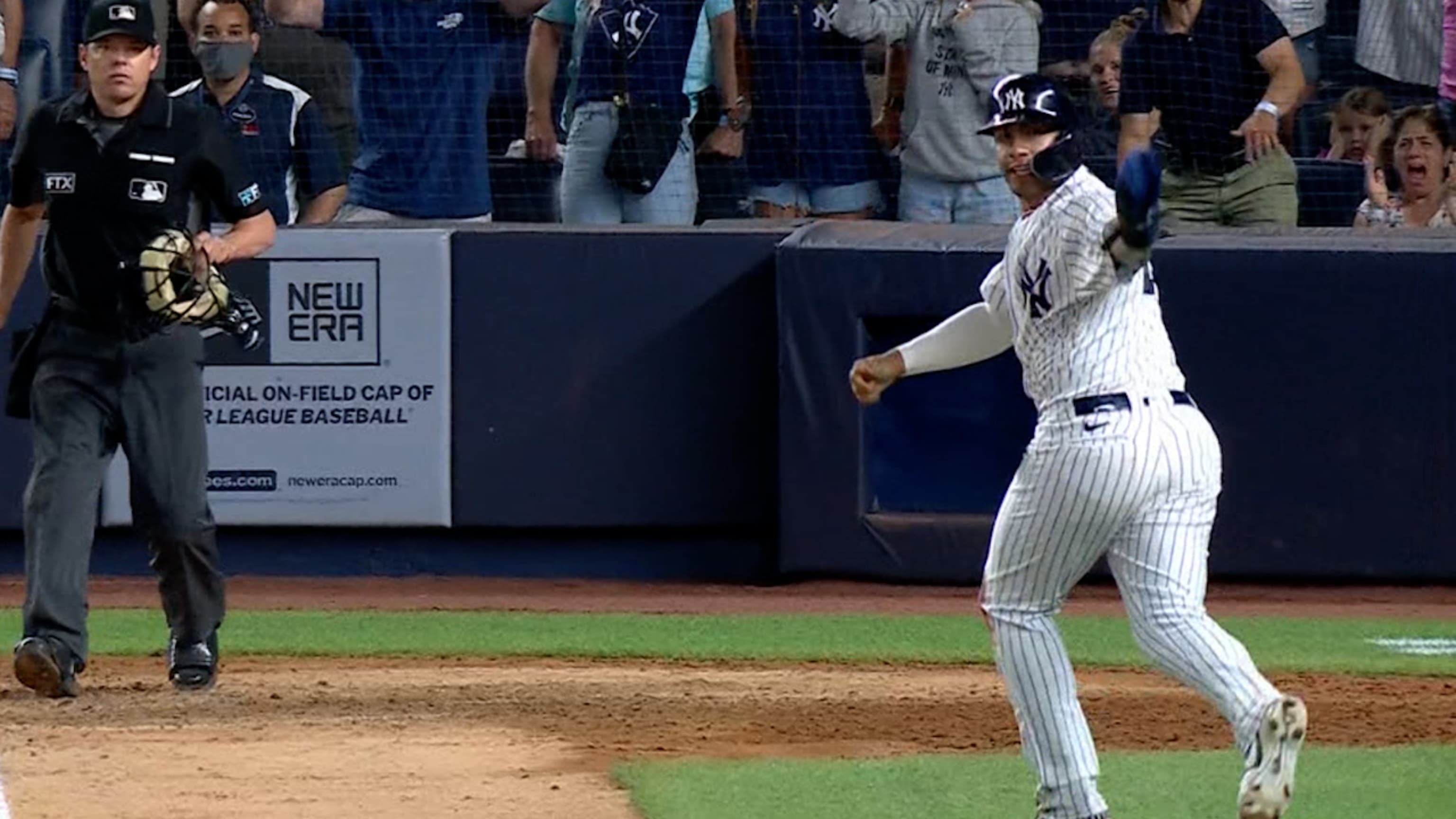 Yankees' Aaron Boone goes ballistic, gets ejected after controversial call  by umpires ends in Guardians' favor