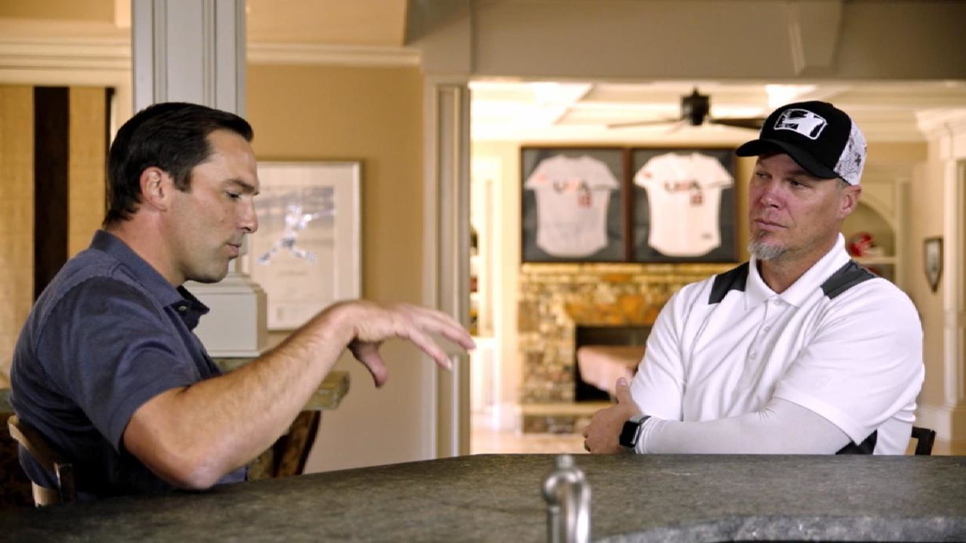 DeRosa chats with Chipper Jones