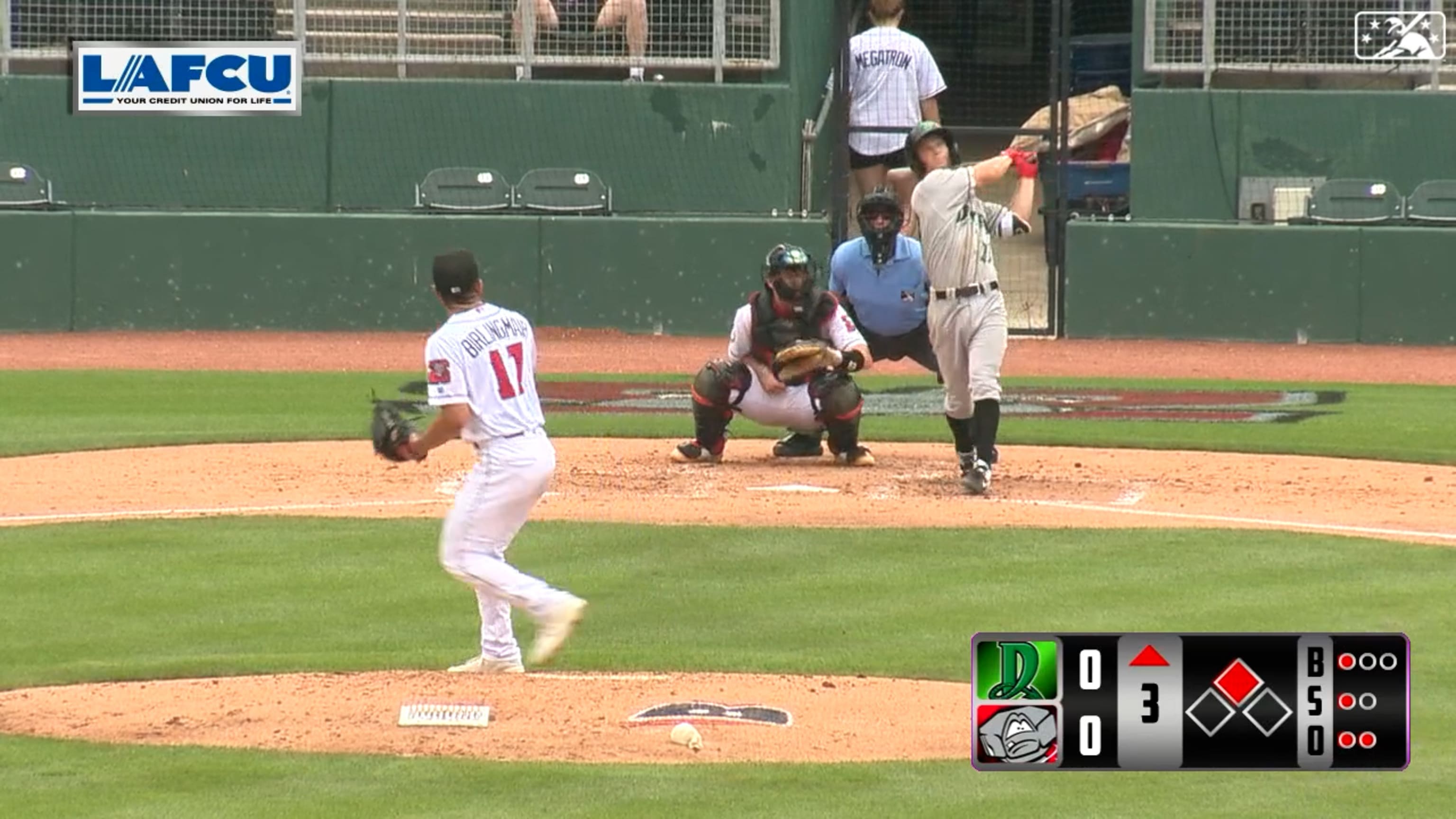 Reds' Matt McLain wallops slam in win over D-backs