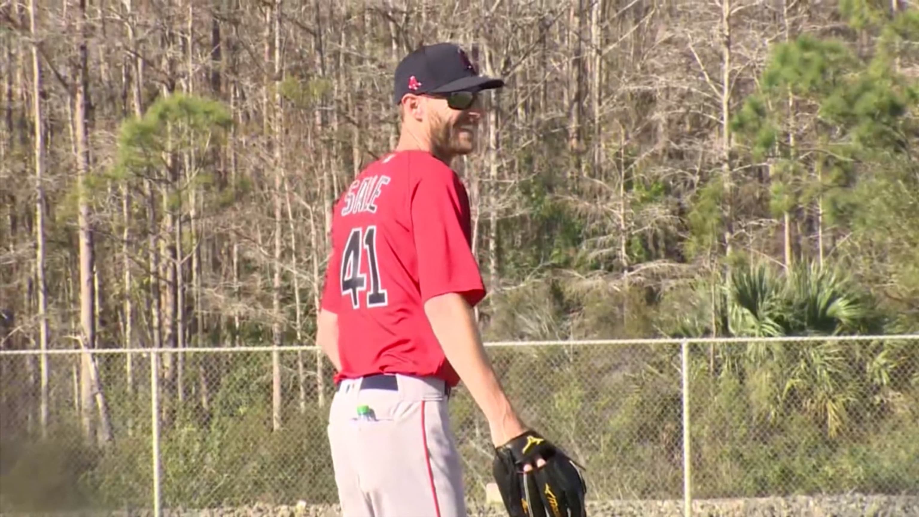 Chris Sale to throw bullpen session Tuesday