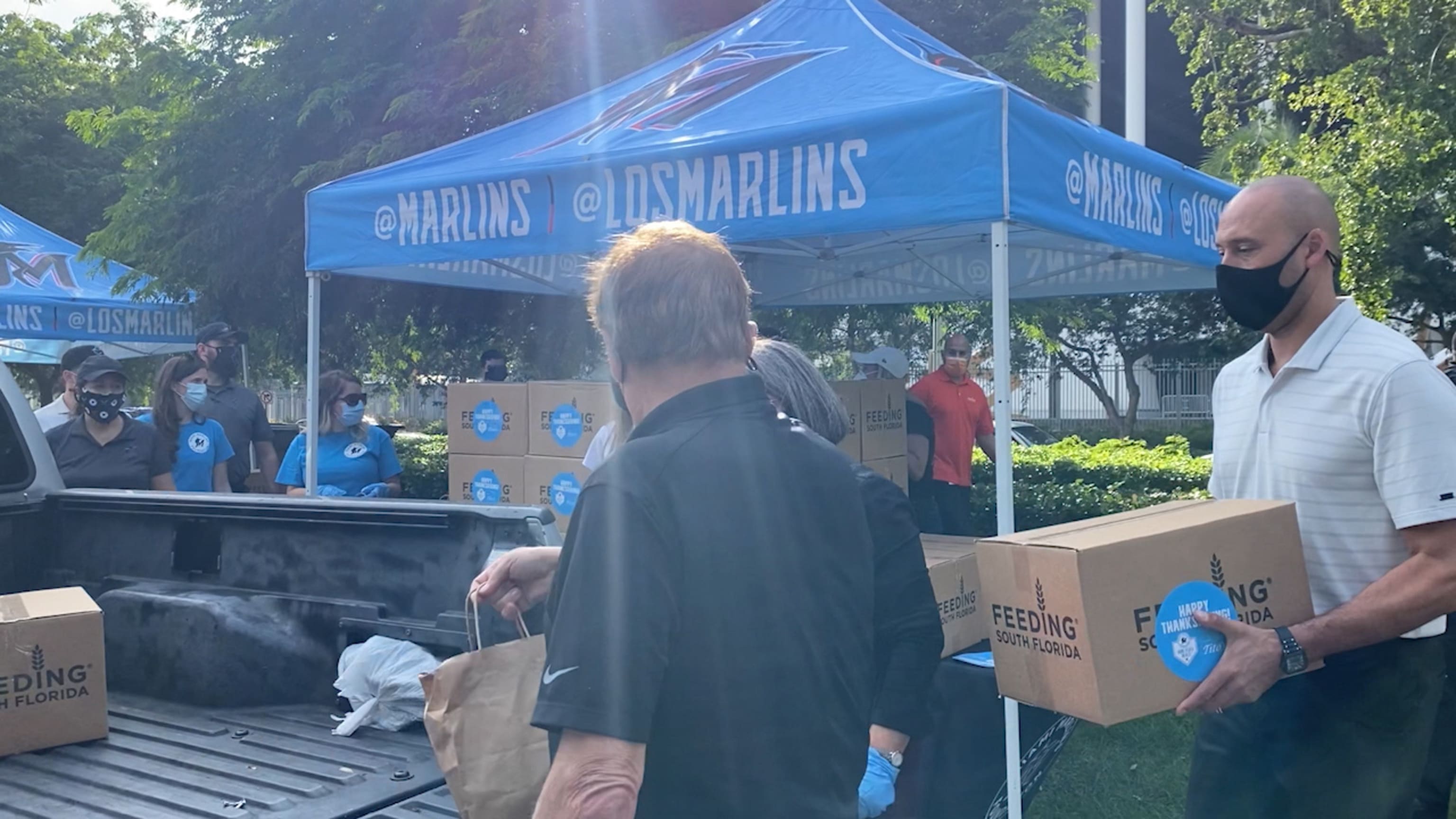 Marlins providing 20,000 meals