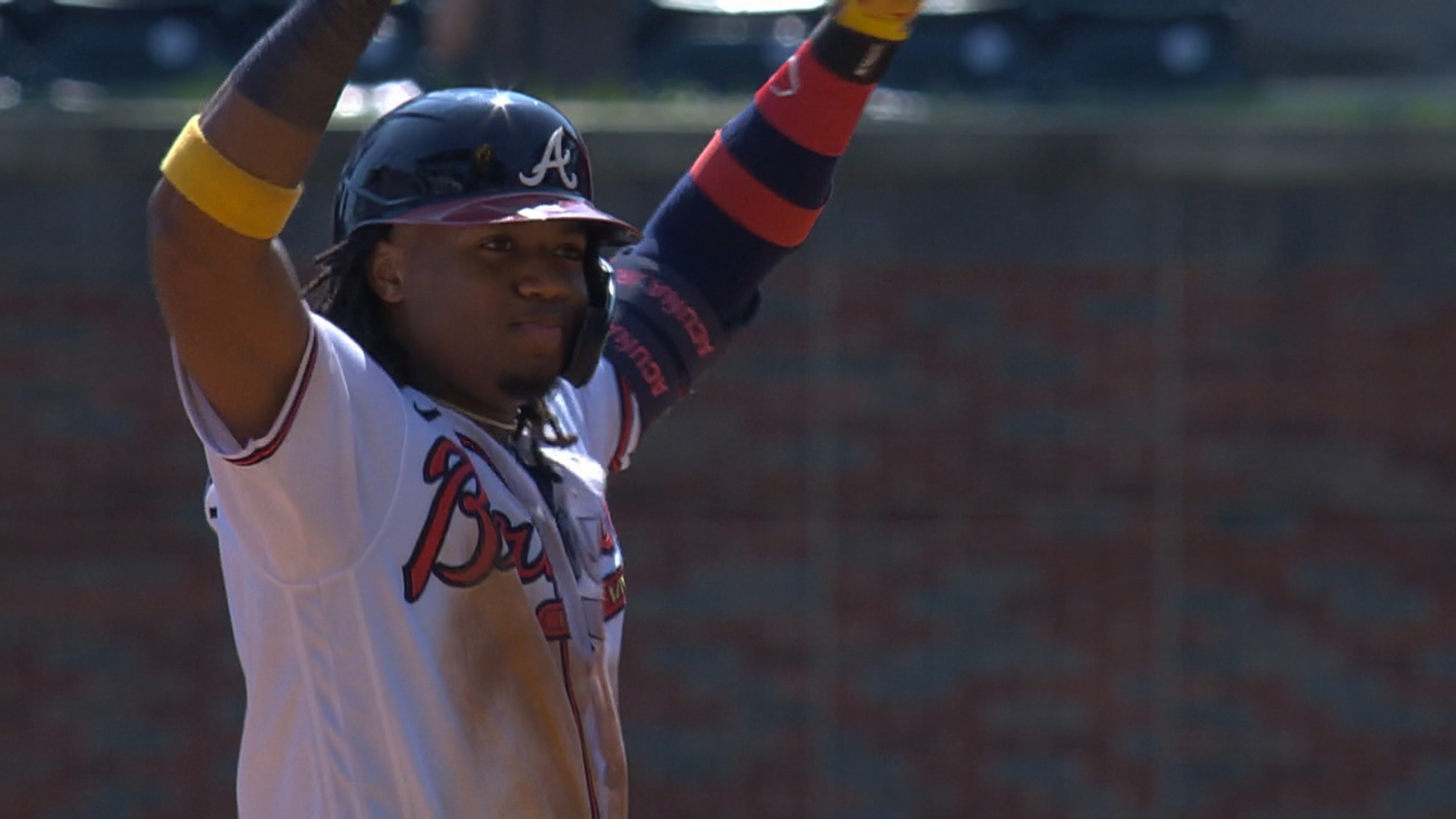 Acuña Jr. prende la pizarra