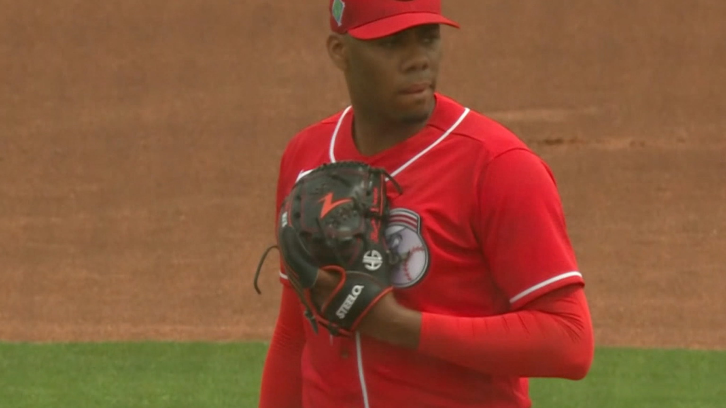 Relishing his time in baseball, Hunter Greene has a bright future - Sports  Collectors Digest