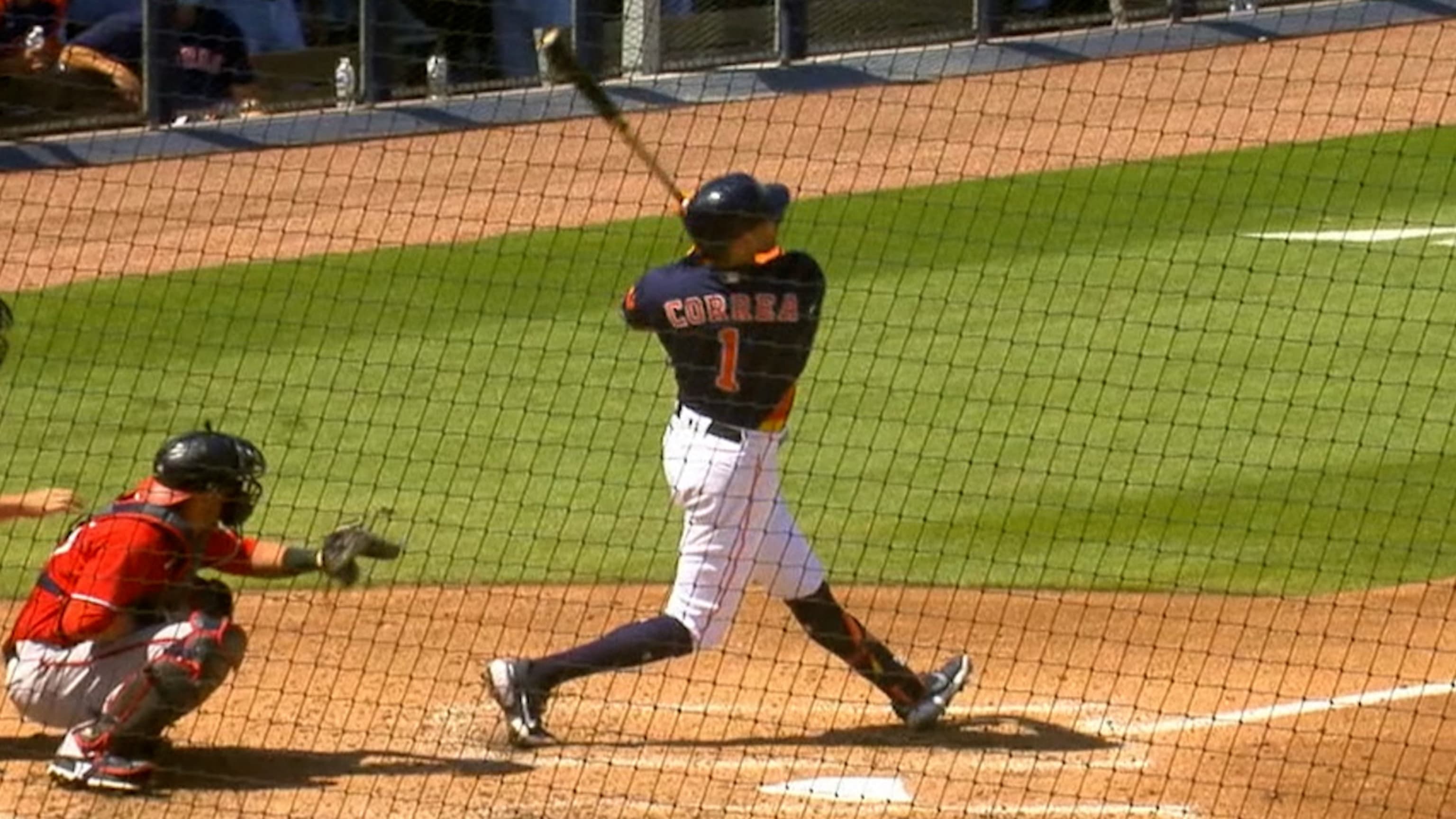 HR solitario de Carlos Correa