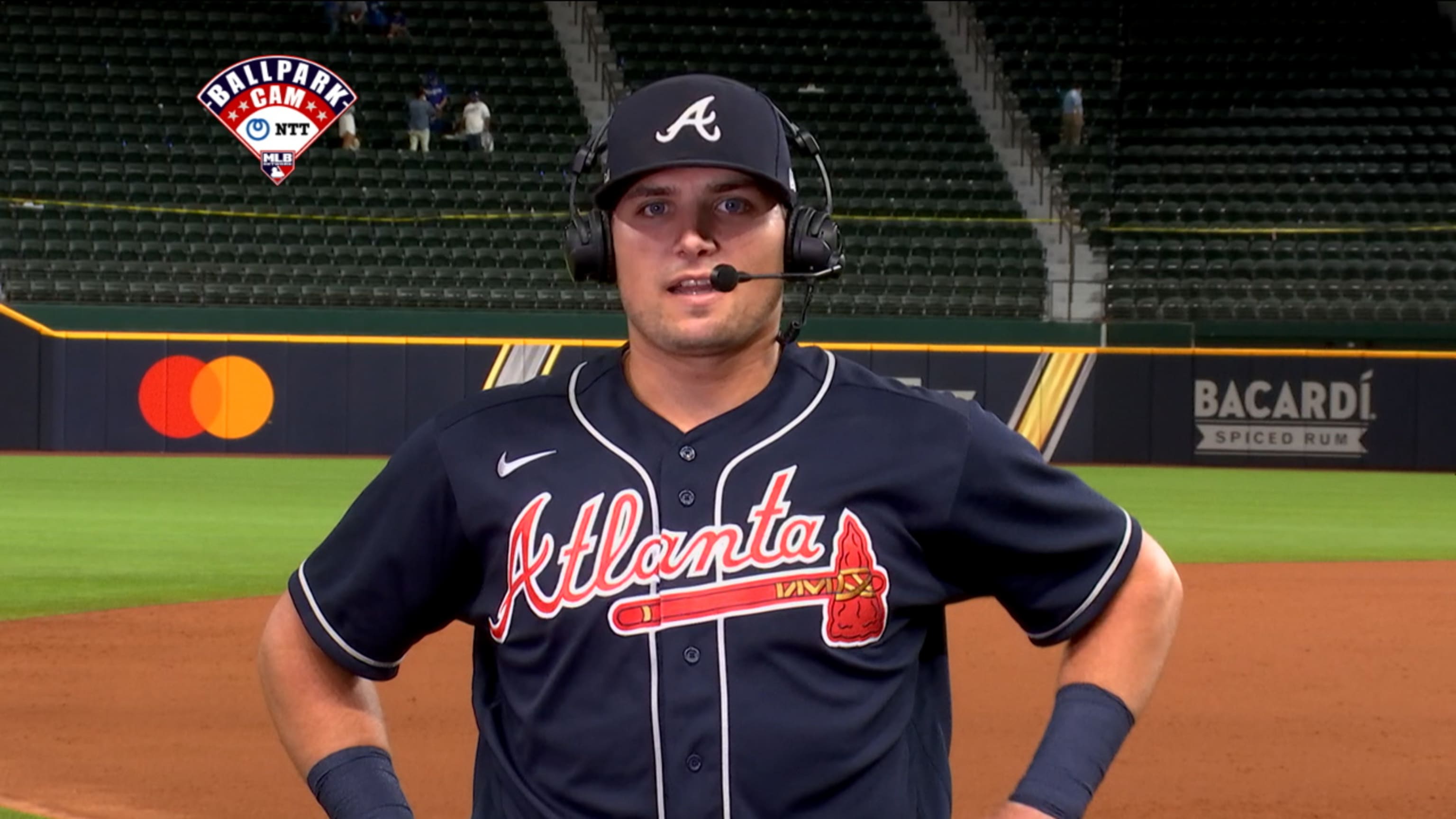 Austin Riley hits go-ahead home run in 9th inning in NLCS debut 