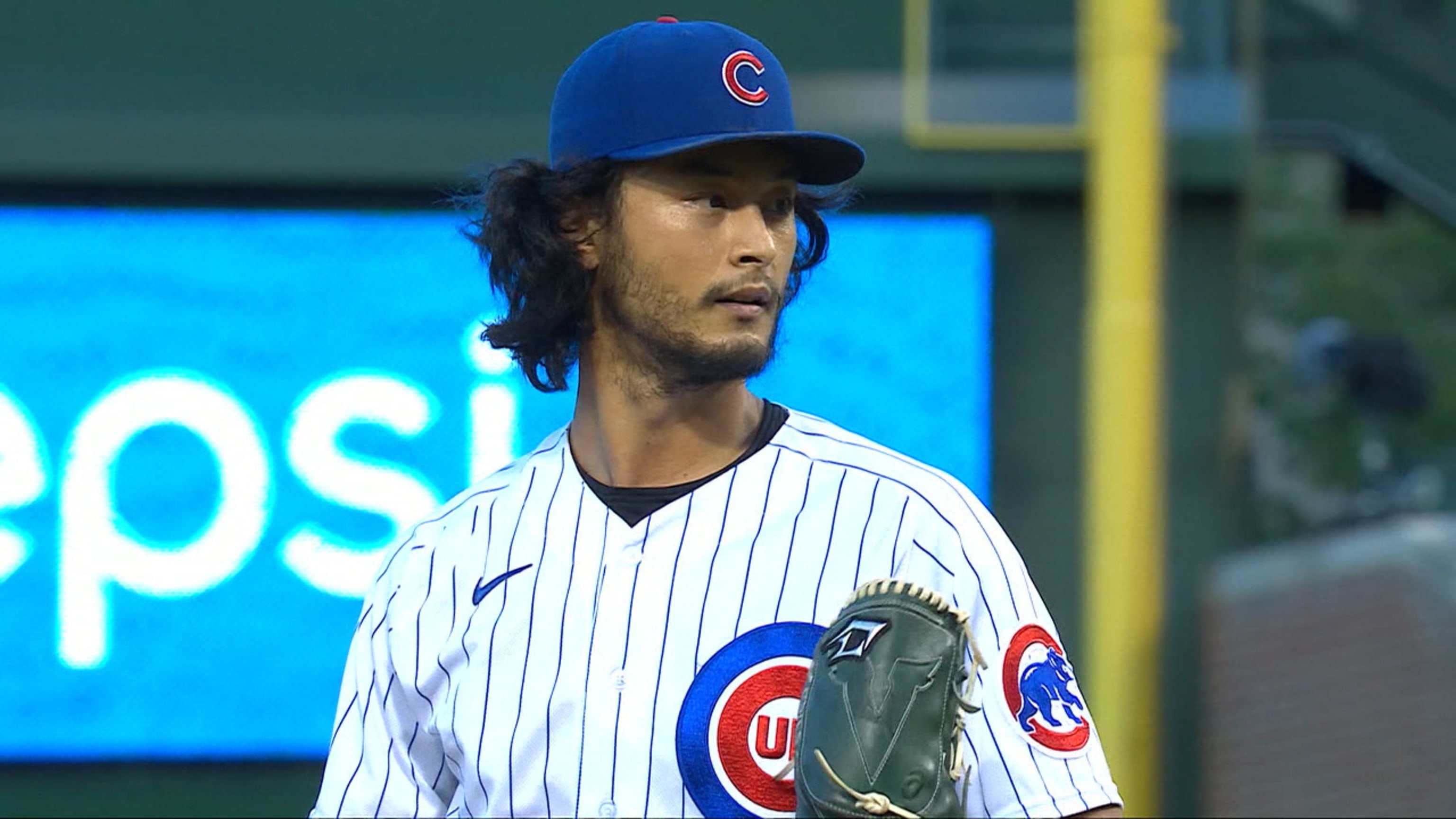 Padres acquire RHP Yu Darvish in blockbuster trade with Cubs