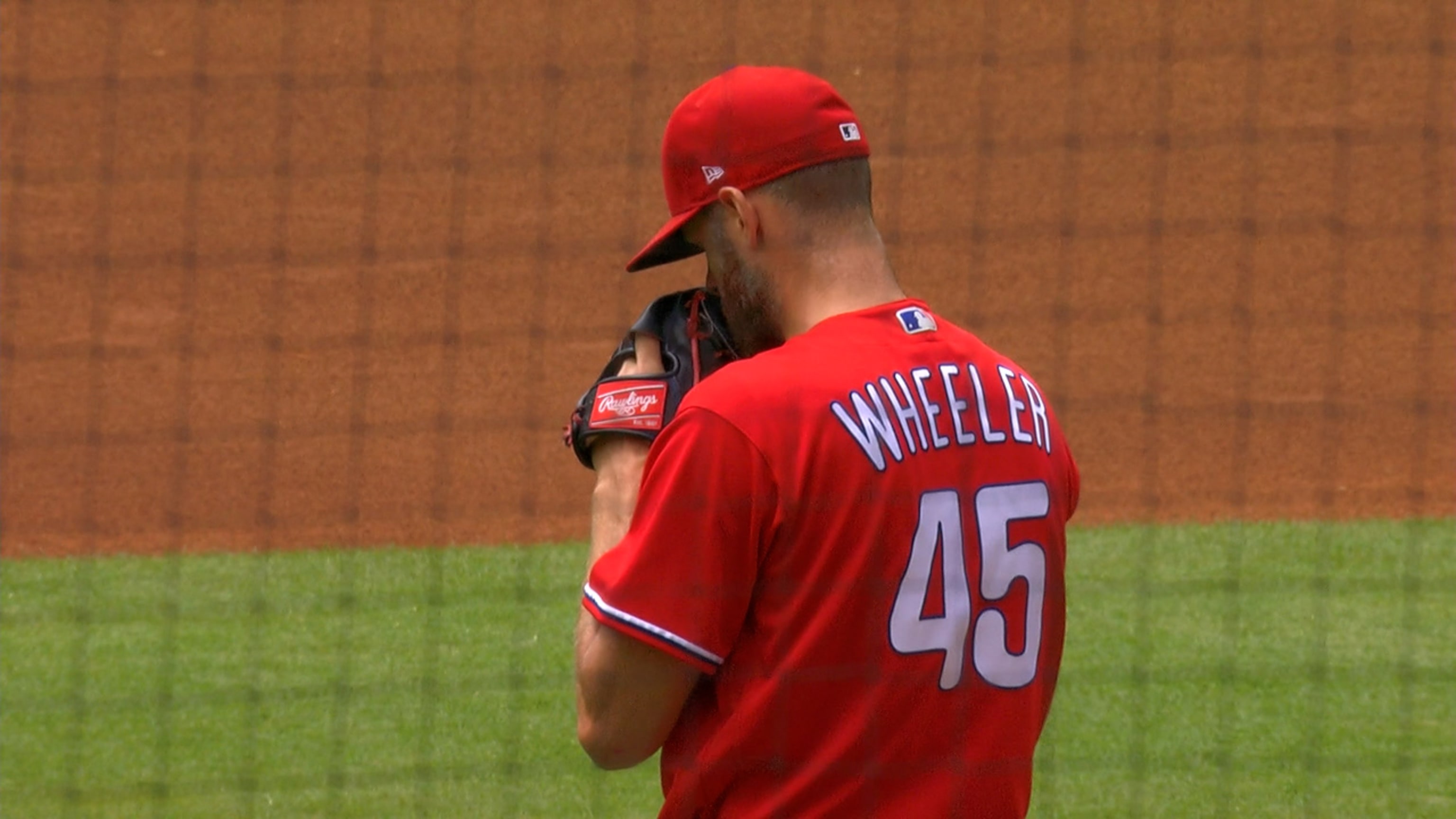 Zack Wheeler throws full bullpen, close to return