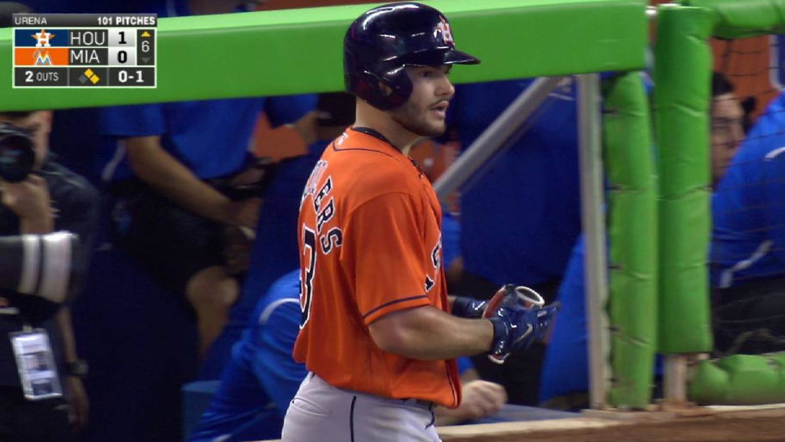 McCullers not shy throwing the curve