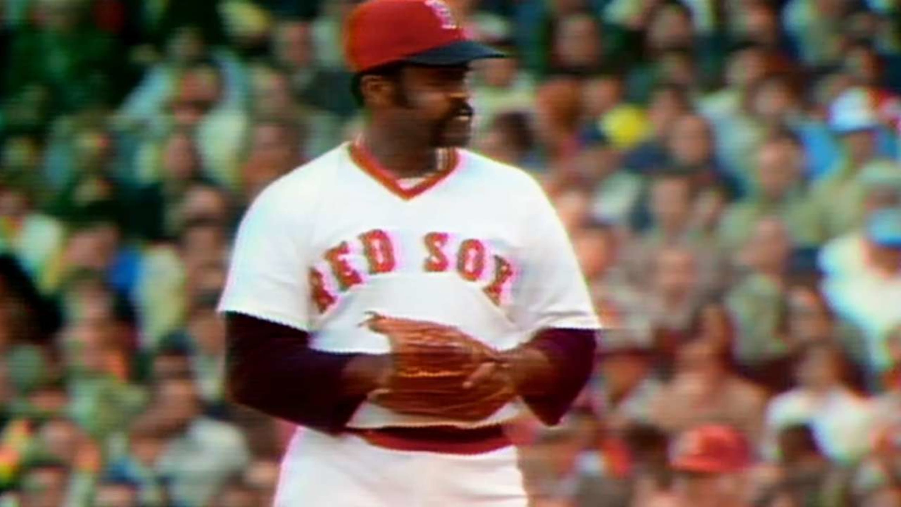 Press Photo Luis Tiant Baseball Player - Historic Images