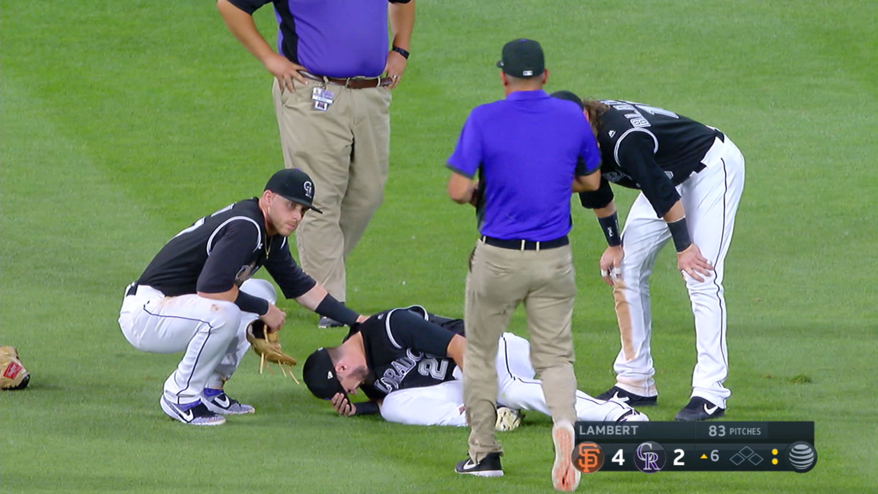 Dahl injures ankle against Giants