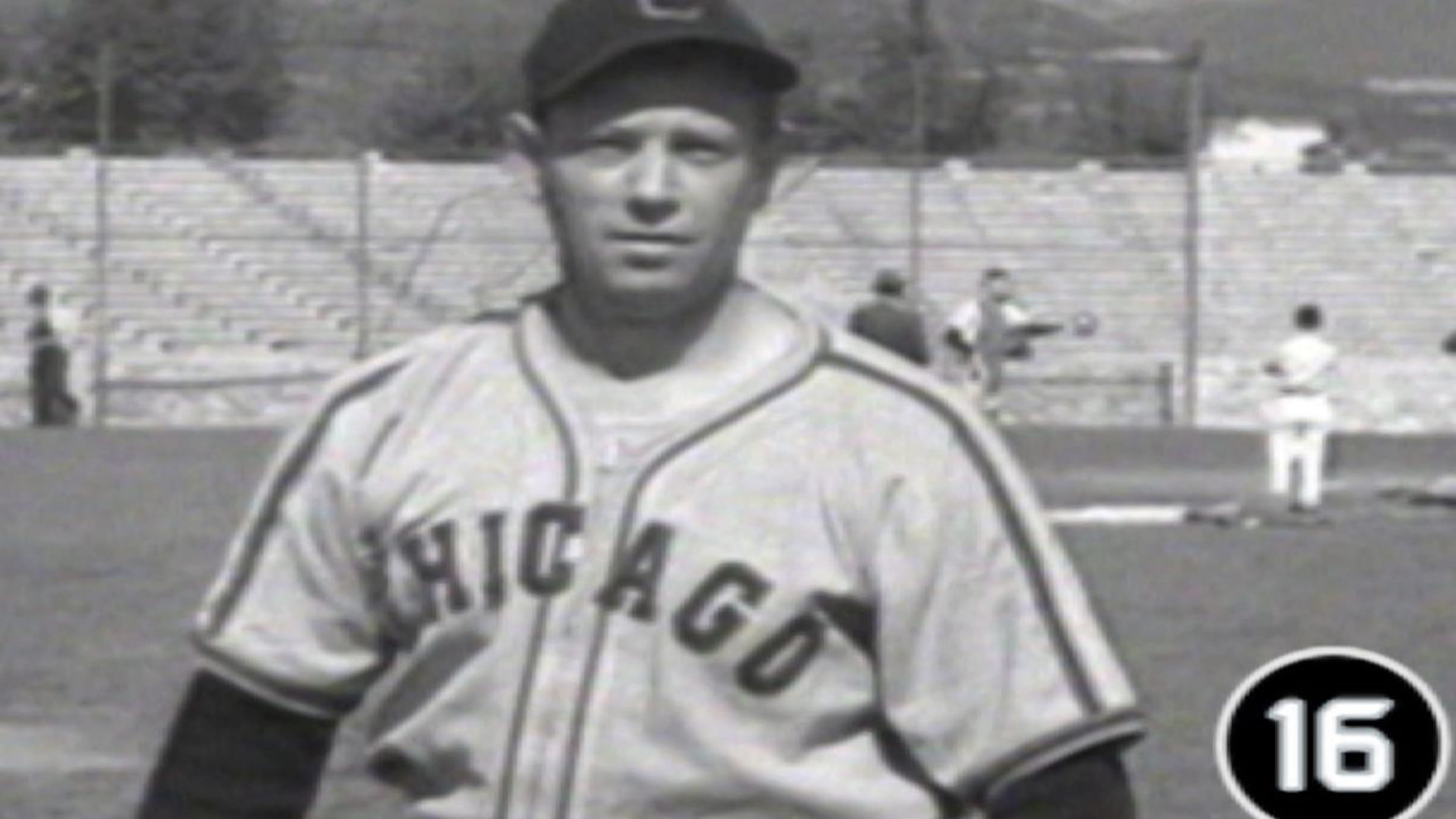 White Sox to wear collared jerseys -- but not shorts -- for Throwback  Thursday