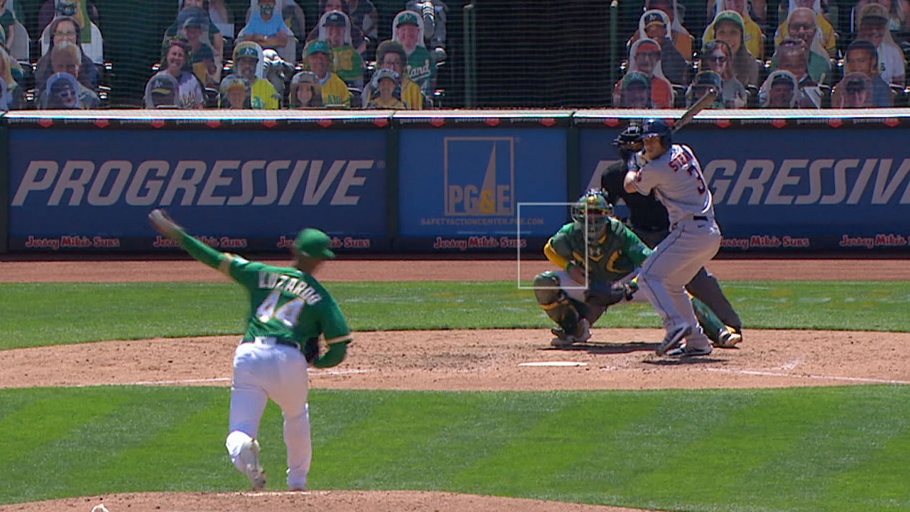 Jesús Luzardo poncha a 5 