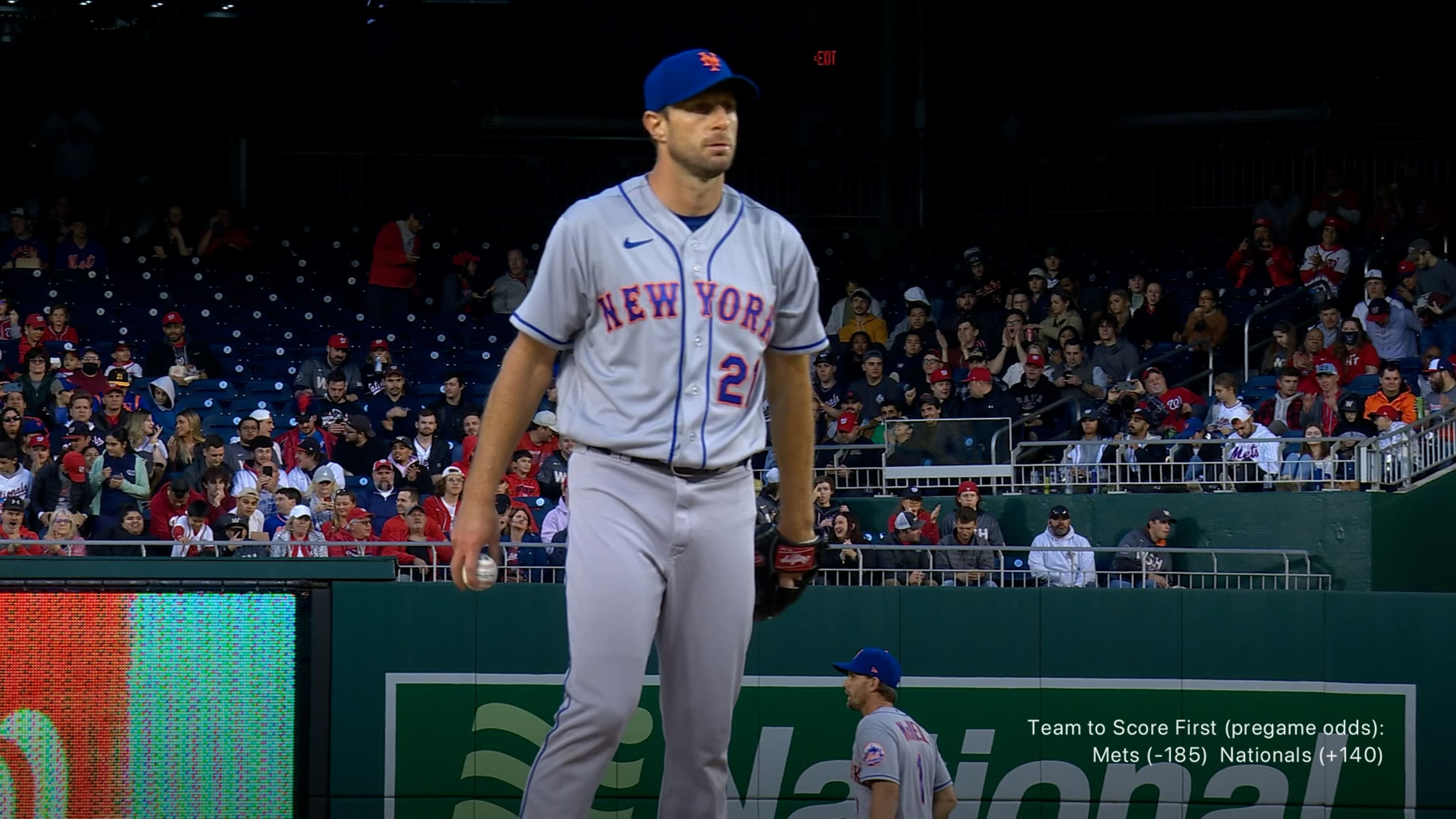 Max Scherzer luce en su debut