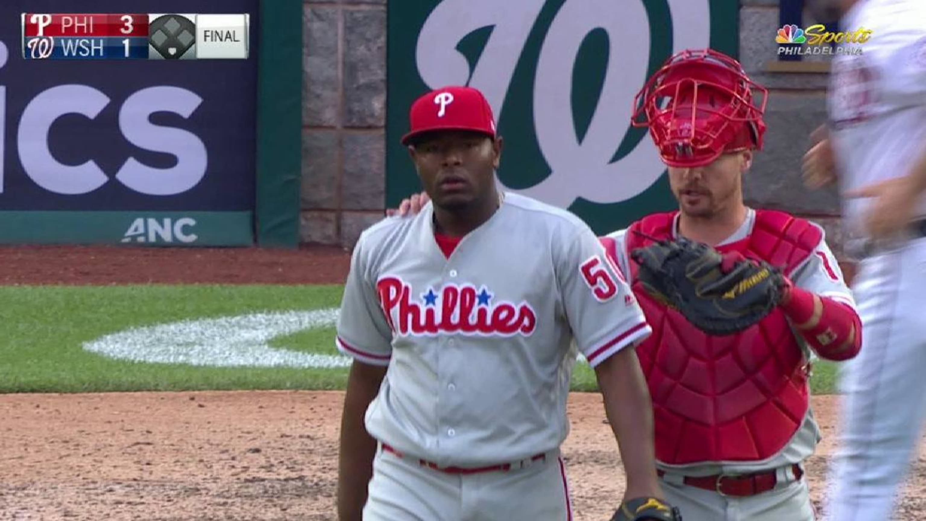 Rhys Hoskins makes another adjustment to stance as his struggles