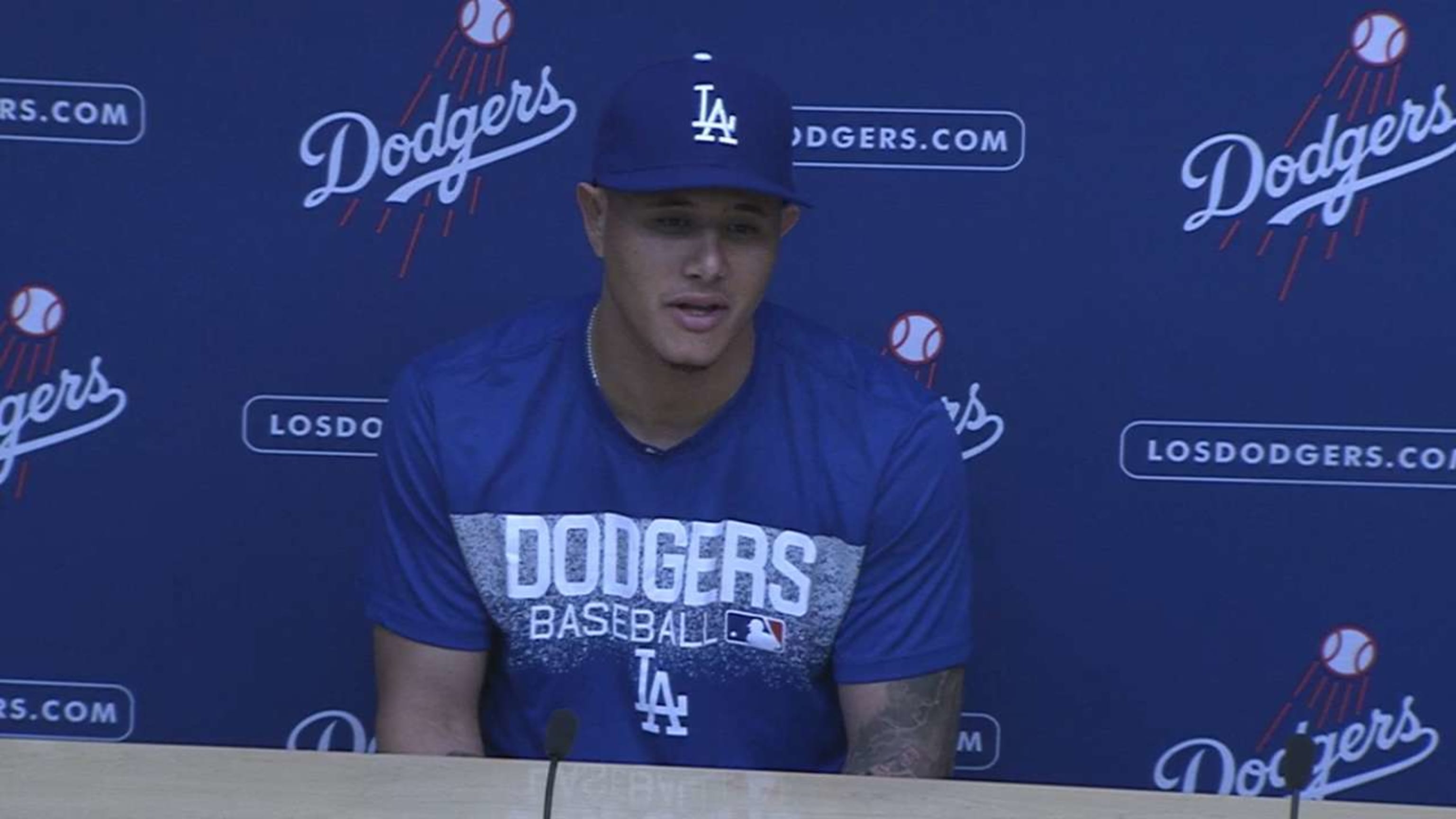 Machado wears No. 8 out of respect for Kobe in Dodgers debut