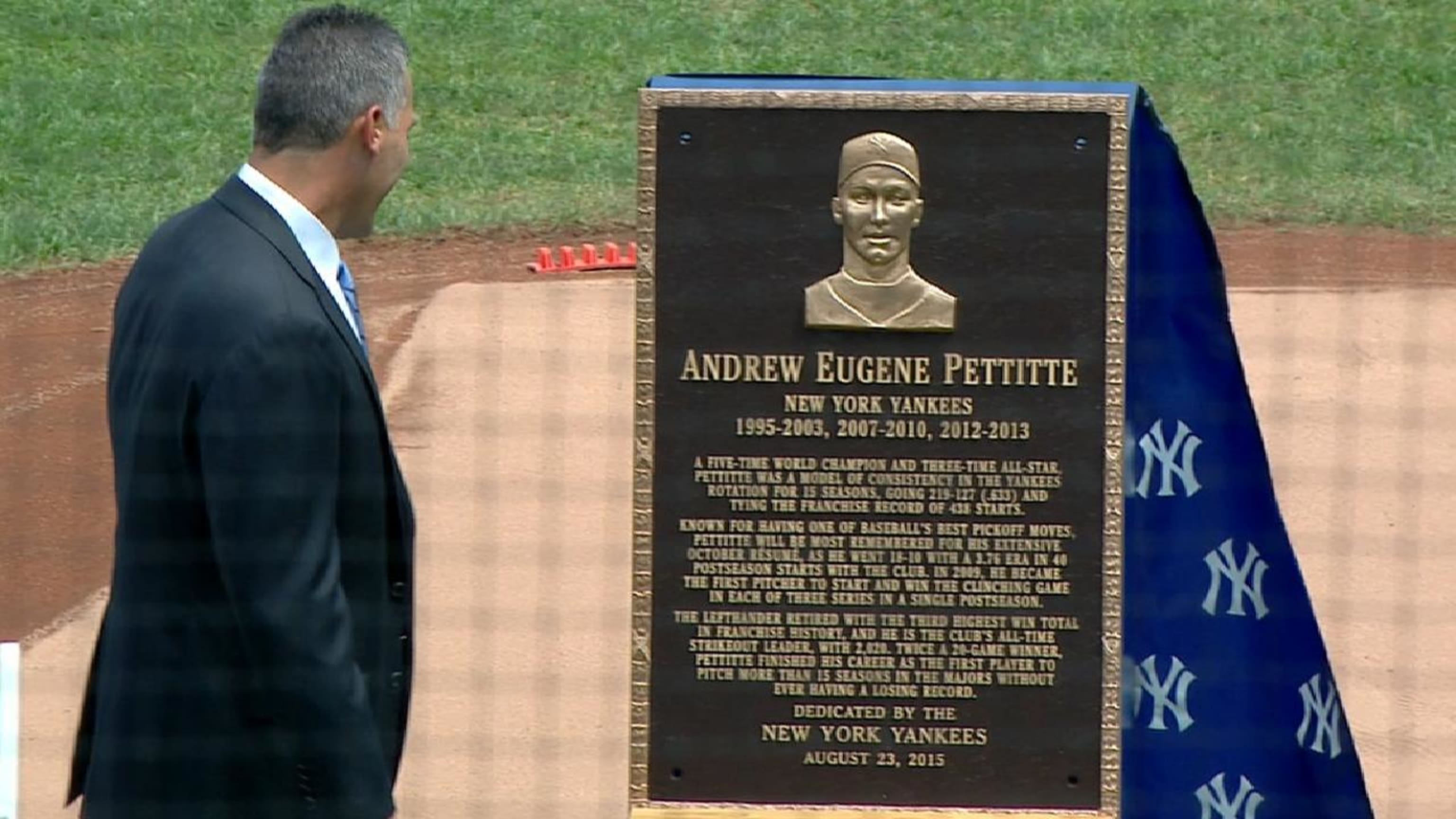 Derek Jeter's No 2 retired by Yanks; Monument Park plaque unveiled