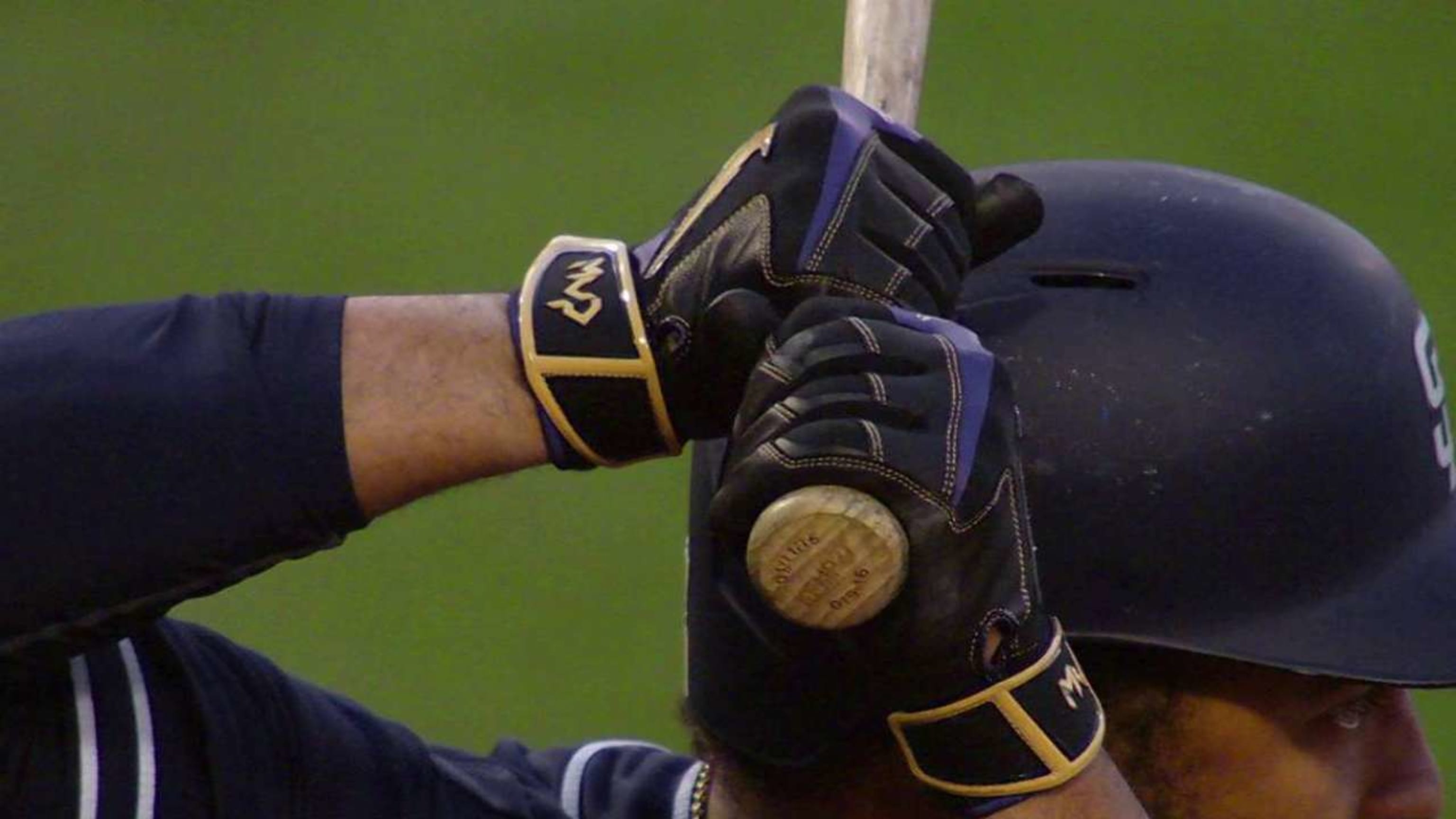 Awesome batting gloves sales