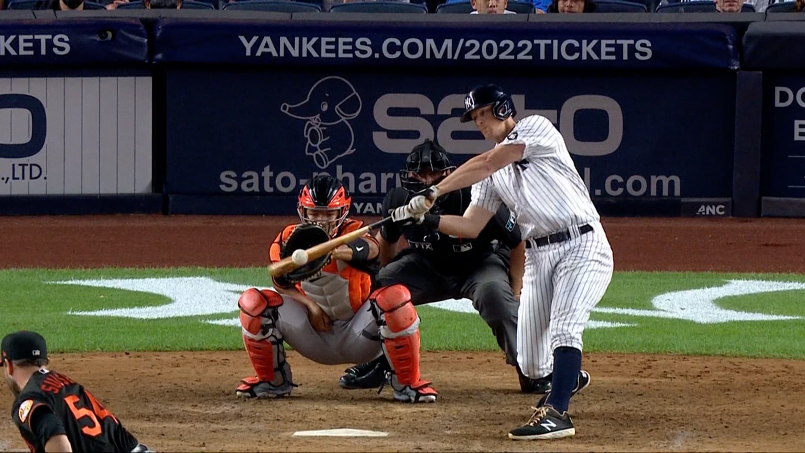 New York Yankees fans react to former star catcher Gary Sanchez being  released by the San Francisco Giants: Your new Yankees left fielder