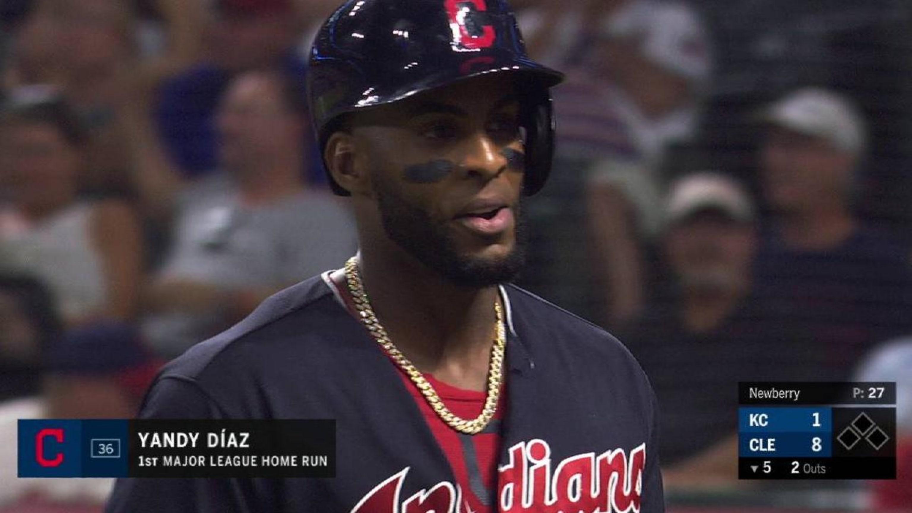 Diaz's 1st career homer