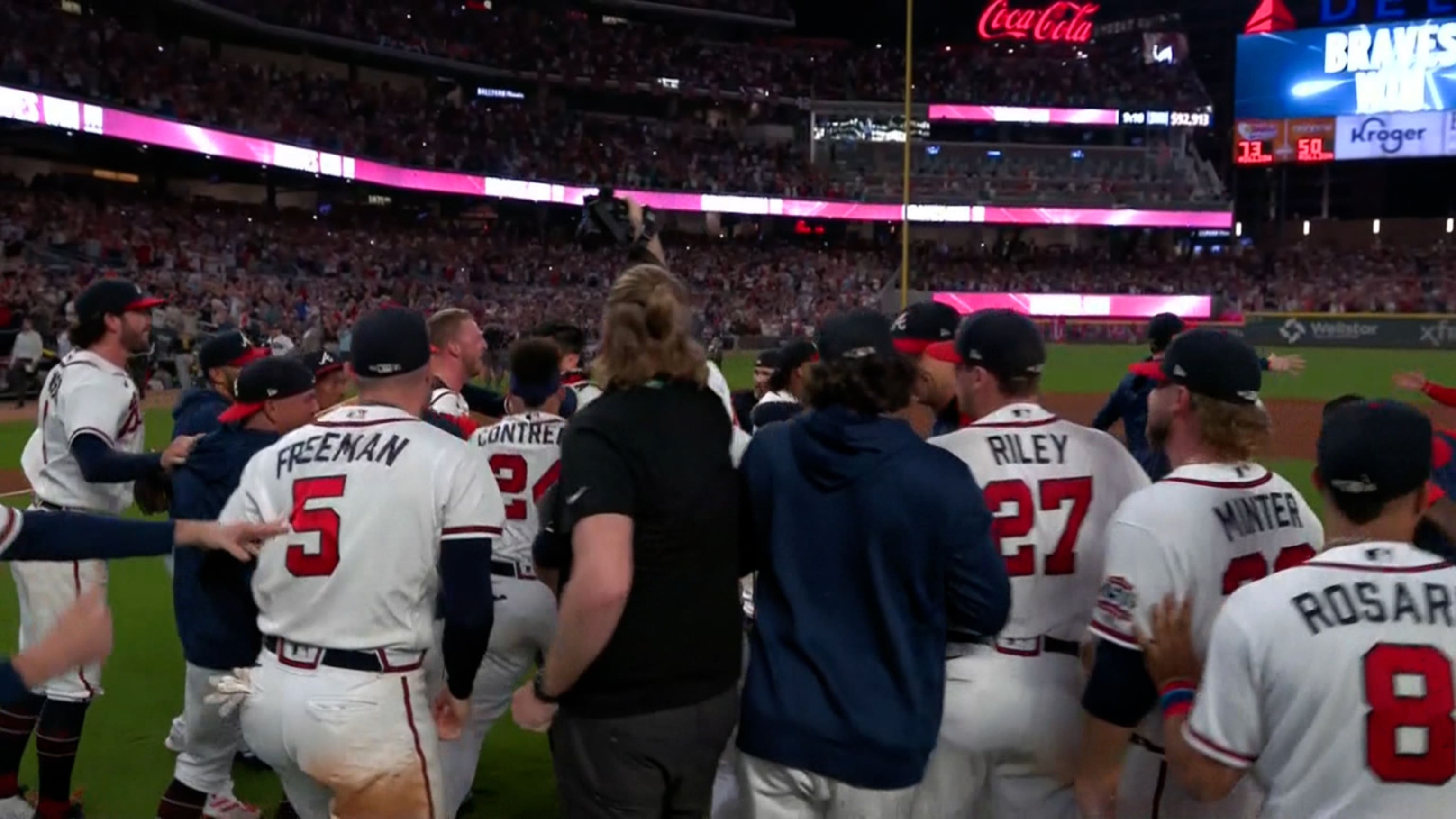The Atlanta Braves' World Series Win Over Houston Is a Historic Shock - The  Ringer