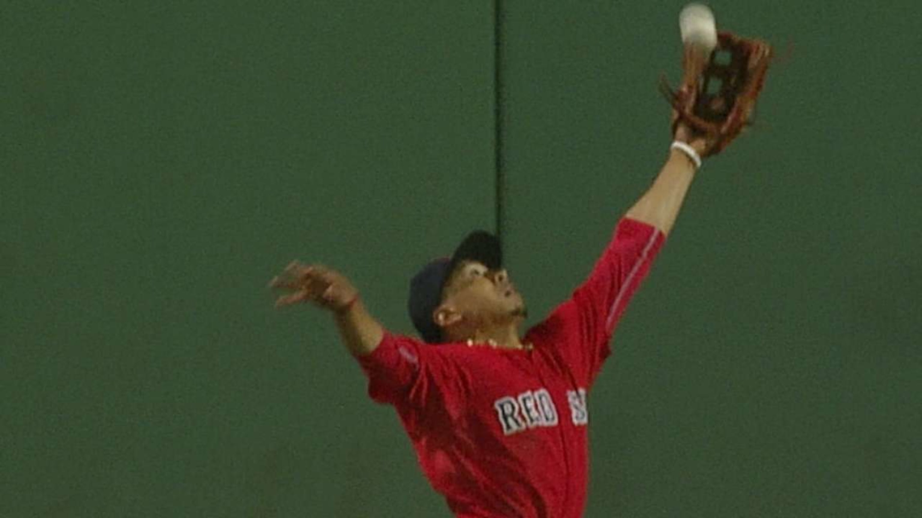 Mookie Betts' first homer caught by former Tennessee summer league