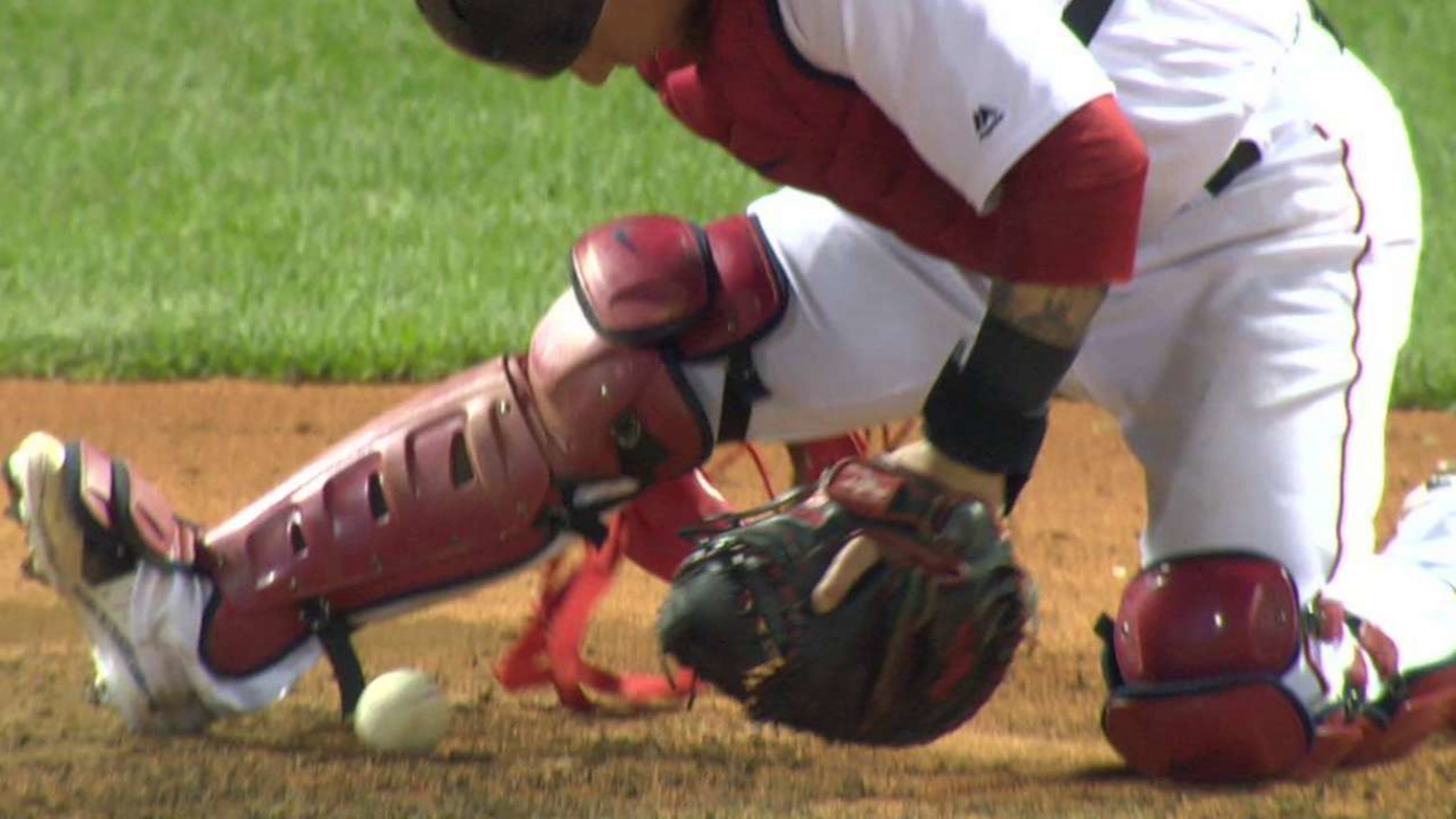 ¿Un balk del cátcher? Le pasó a Curt Casali Momento Deportivo RD