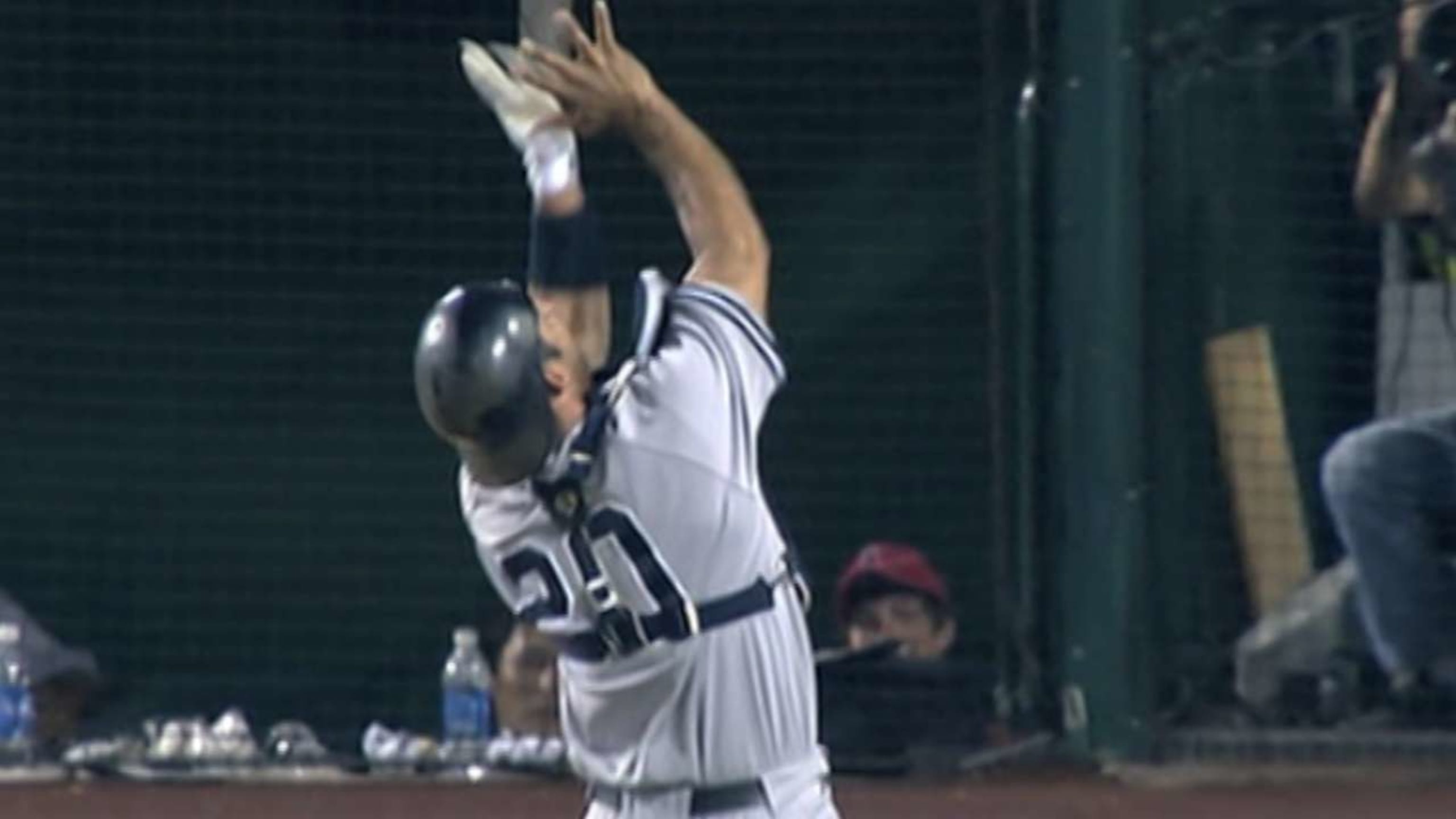 Posada's barehanded catch