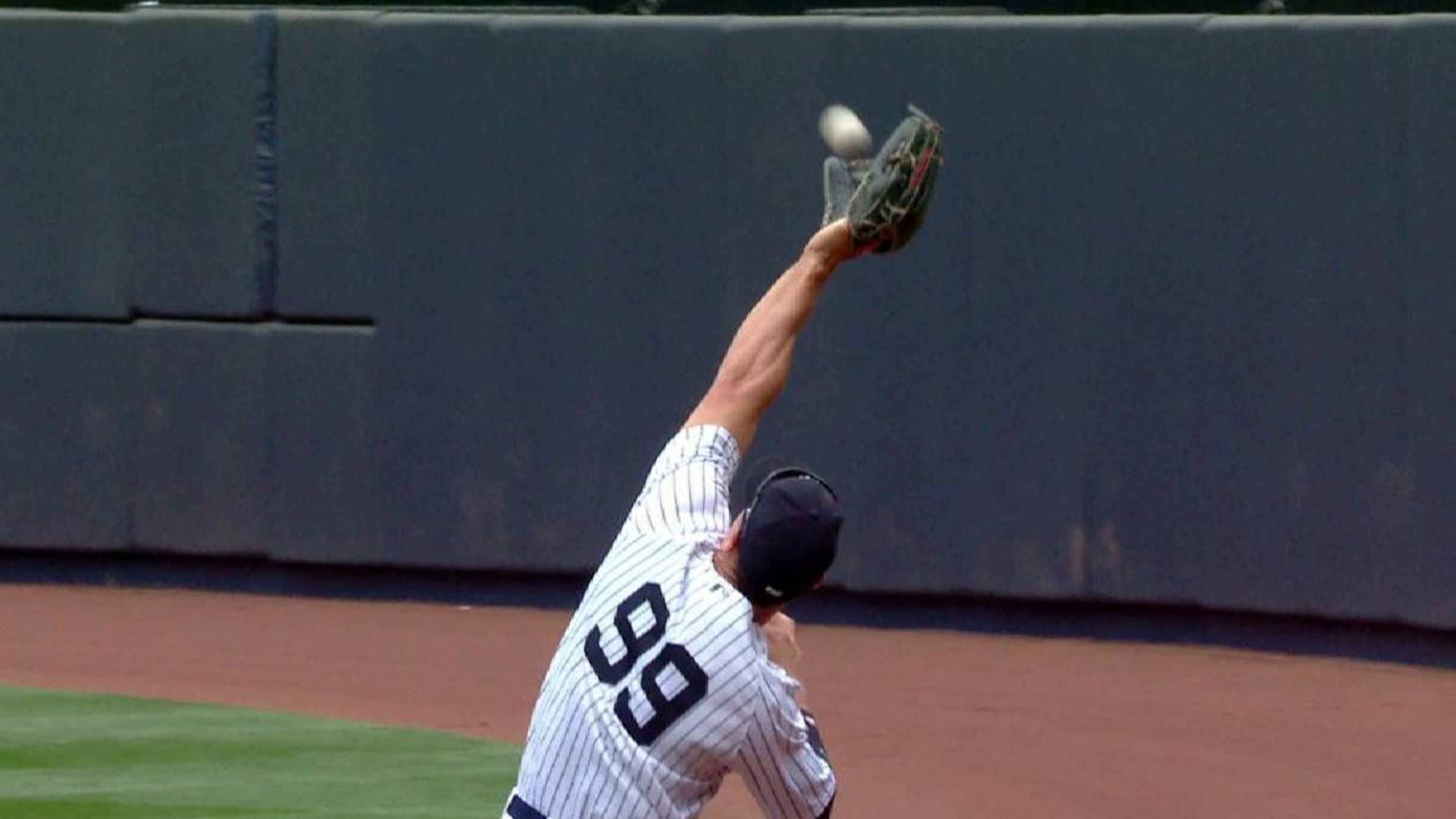 Judge's running grab
