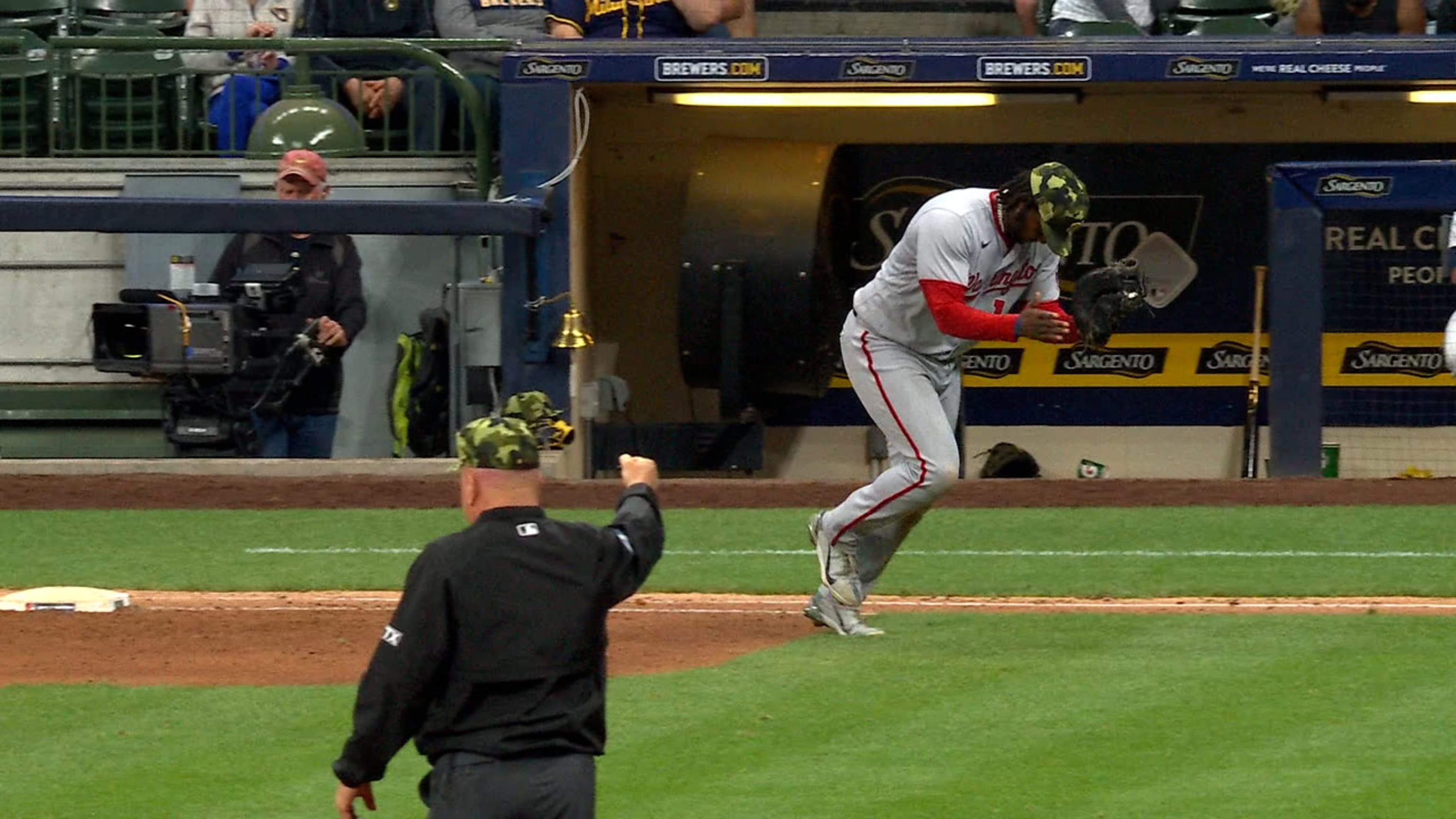 Washington Nationals' 4-3 over Milwaukee Brewers on base-clearing