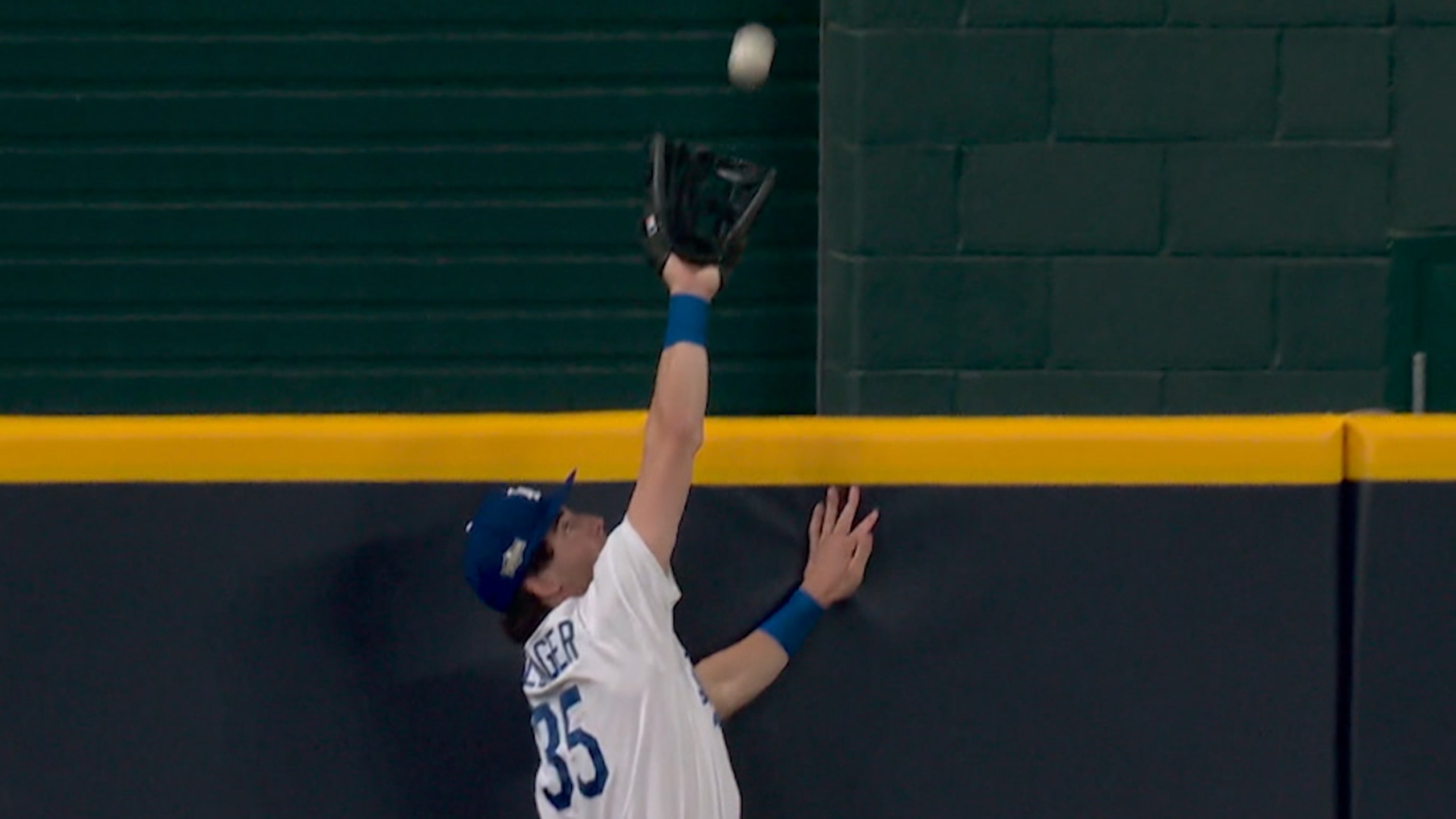 Fenomenal atrapada de Bellinger&nbsp;&nbsp;