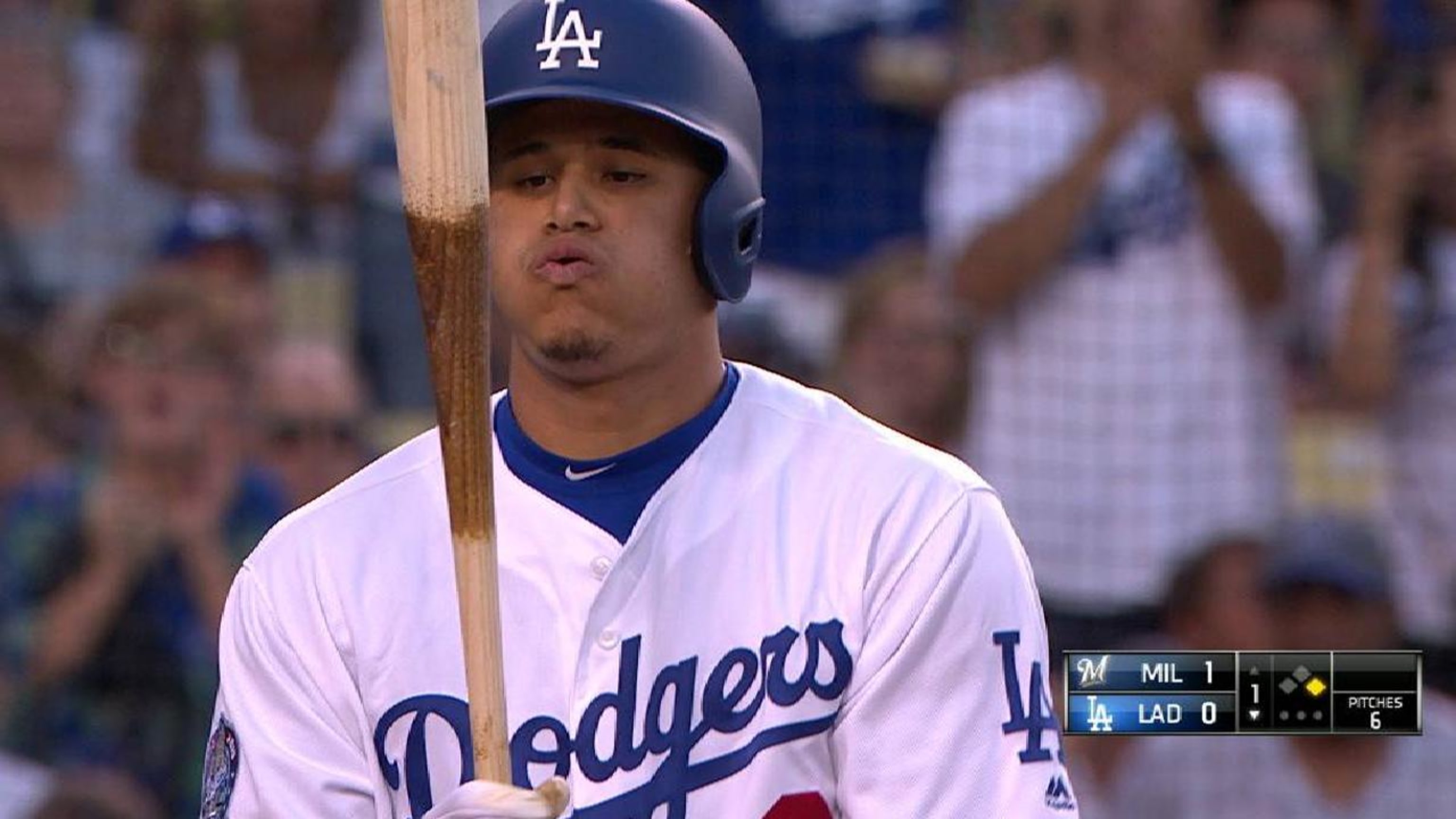 Manny Machado homers in LA debut, Dodgers loss