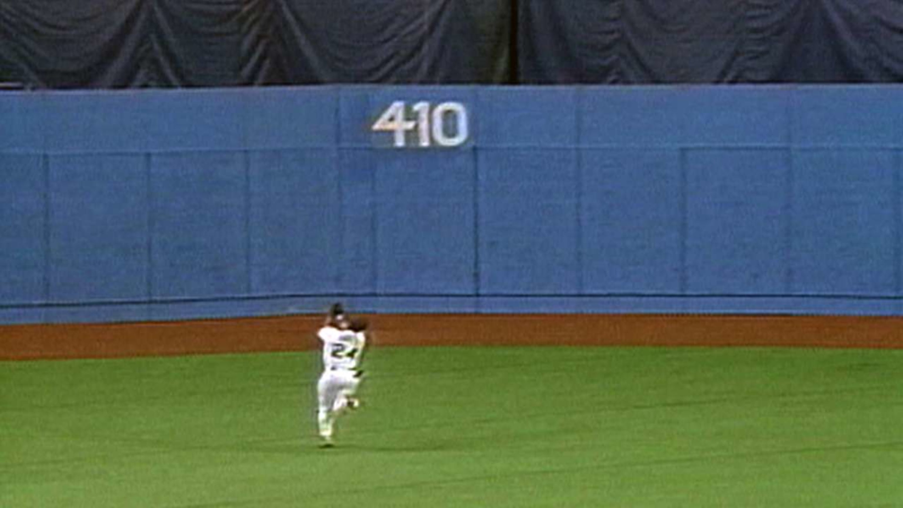 Wake Up With Ken Griffey Jr Making A Running Catch In Their Turn