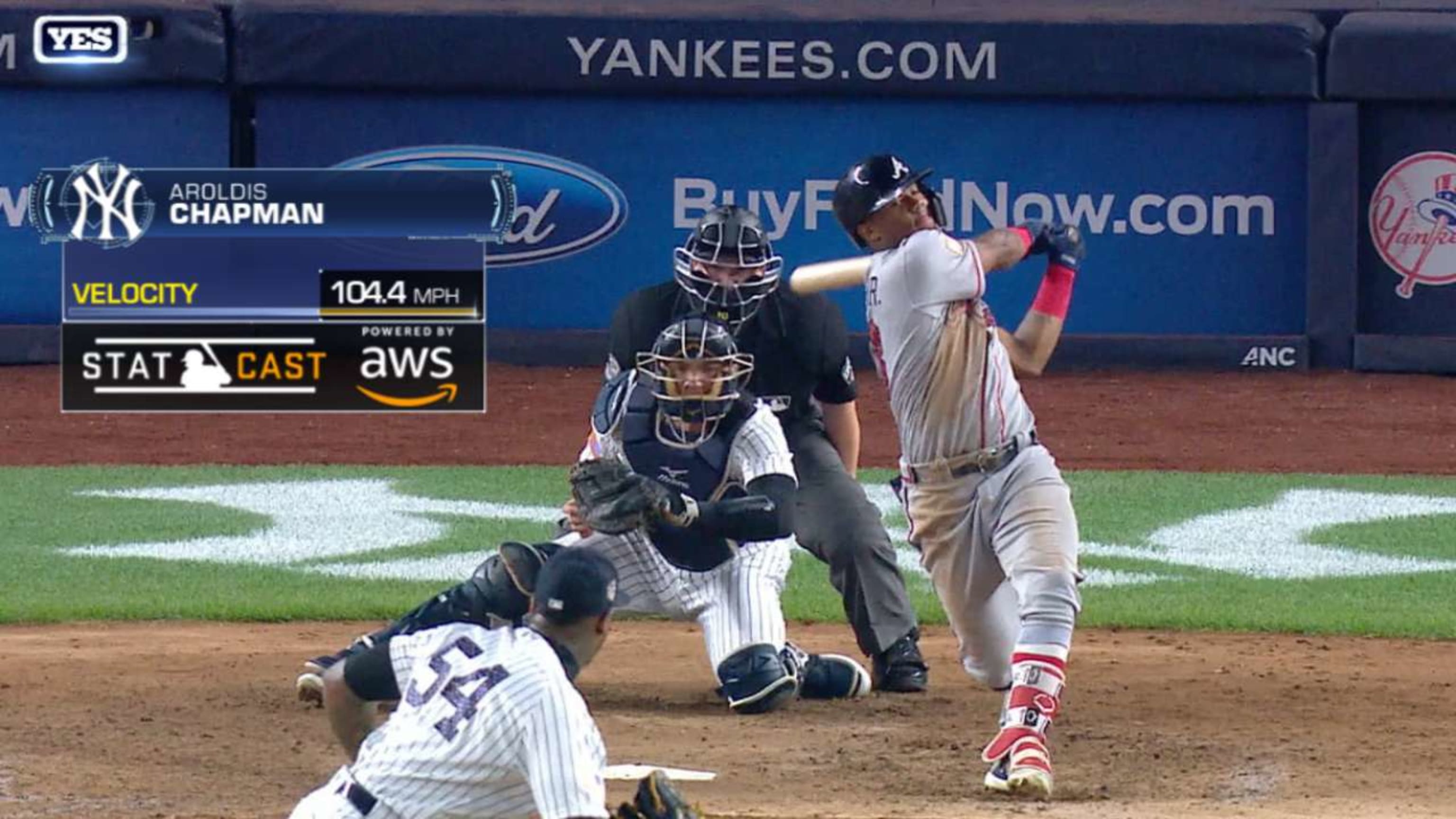 Statcast: Chapman lanza una recta a 104.4 mph