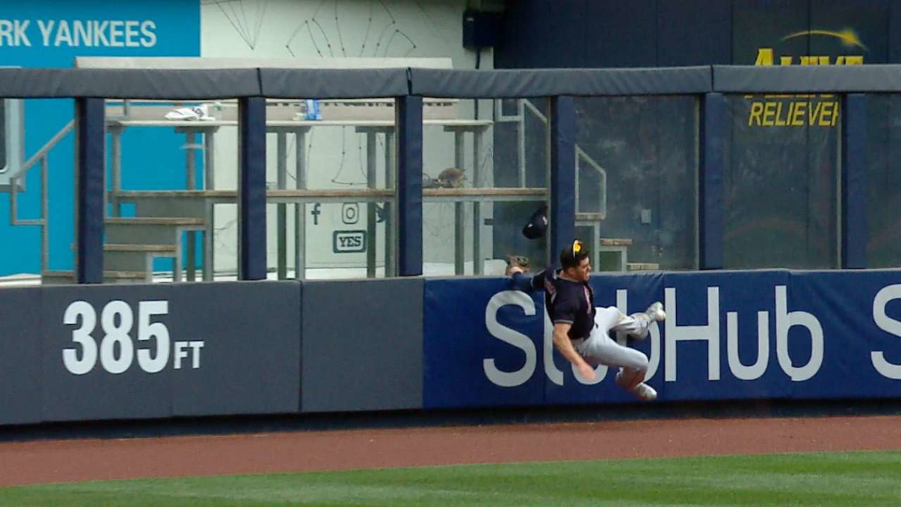 Zimmer crashes into wall