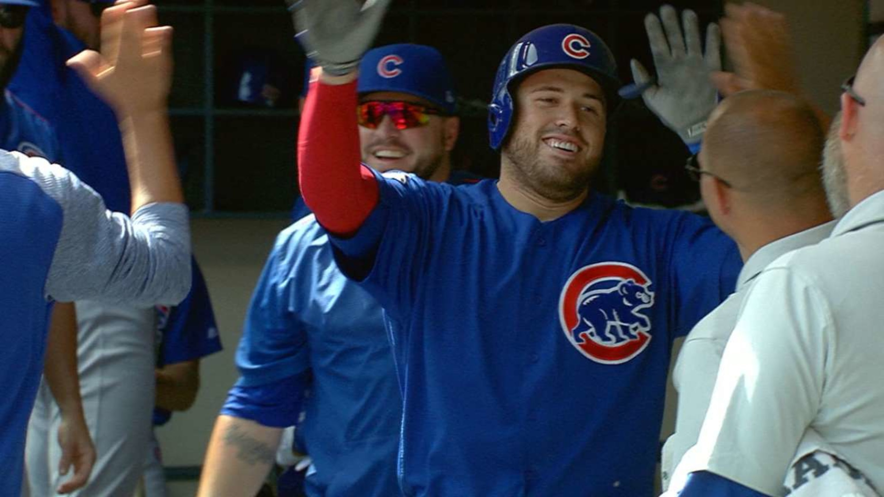 Caratini connects on 1st career HR, Cubs beat Brewers 4-2