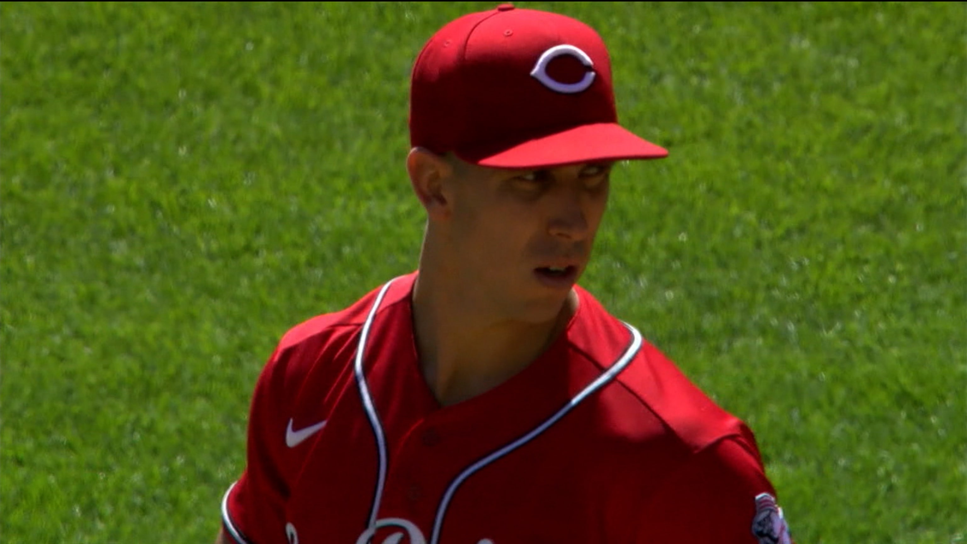 Lorenzen's bid for Reds' rotation