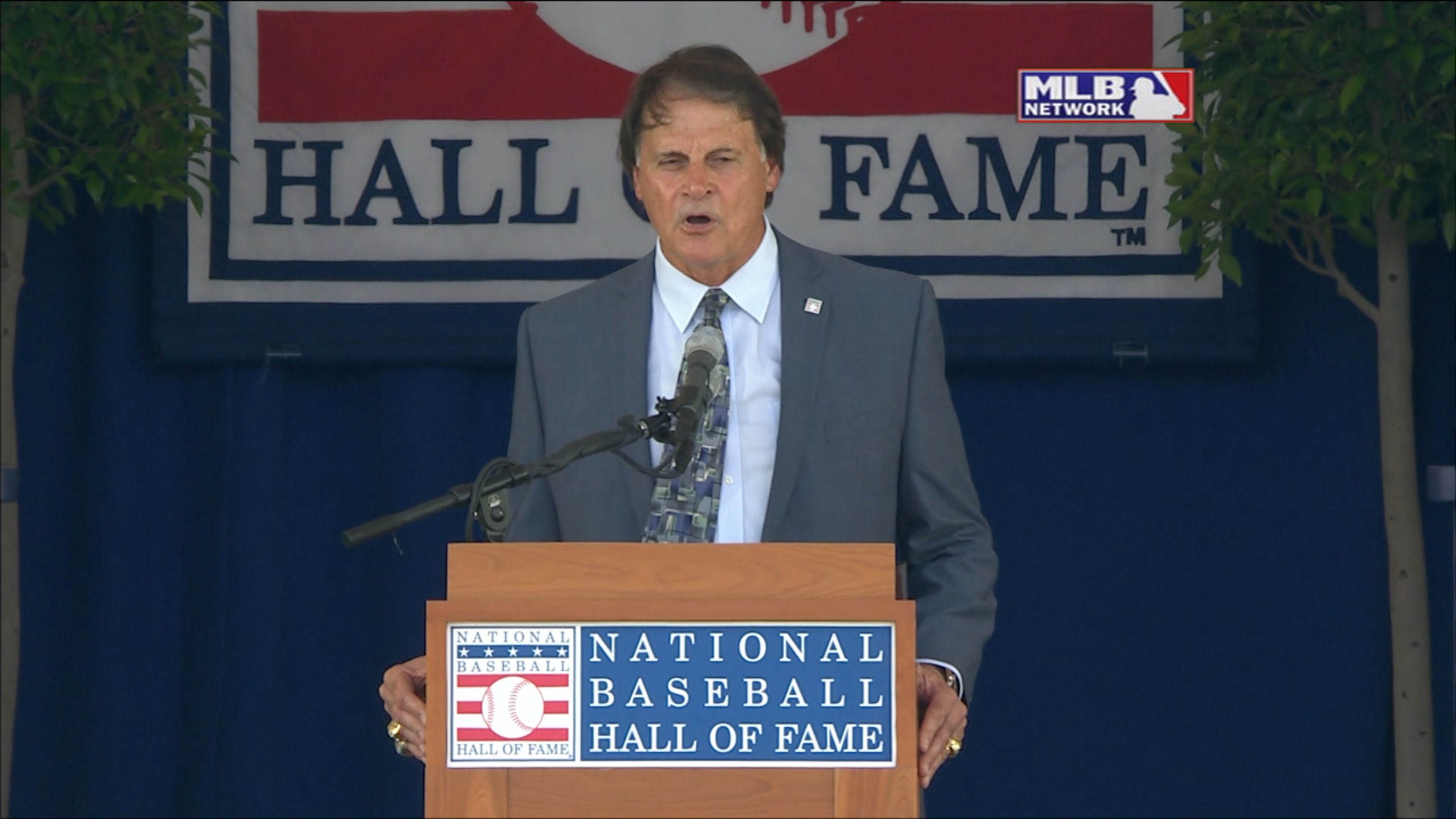 White Sox Manager Tony La Russa Expected to Announce Retirement Monday -  Fastball